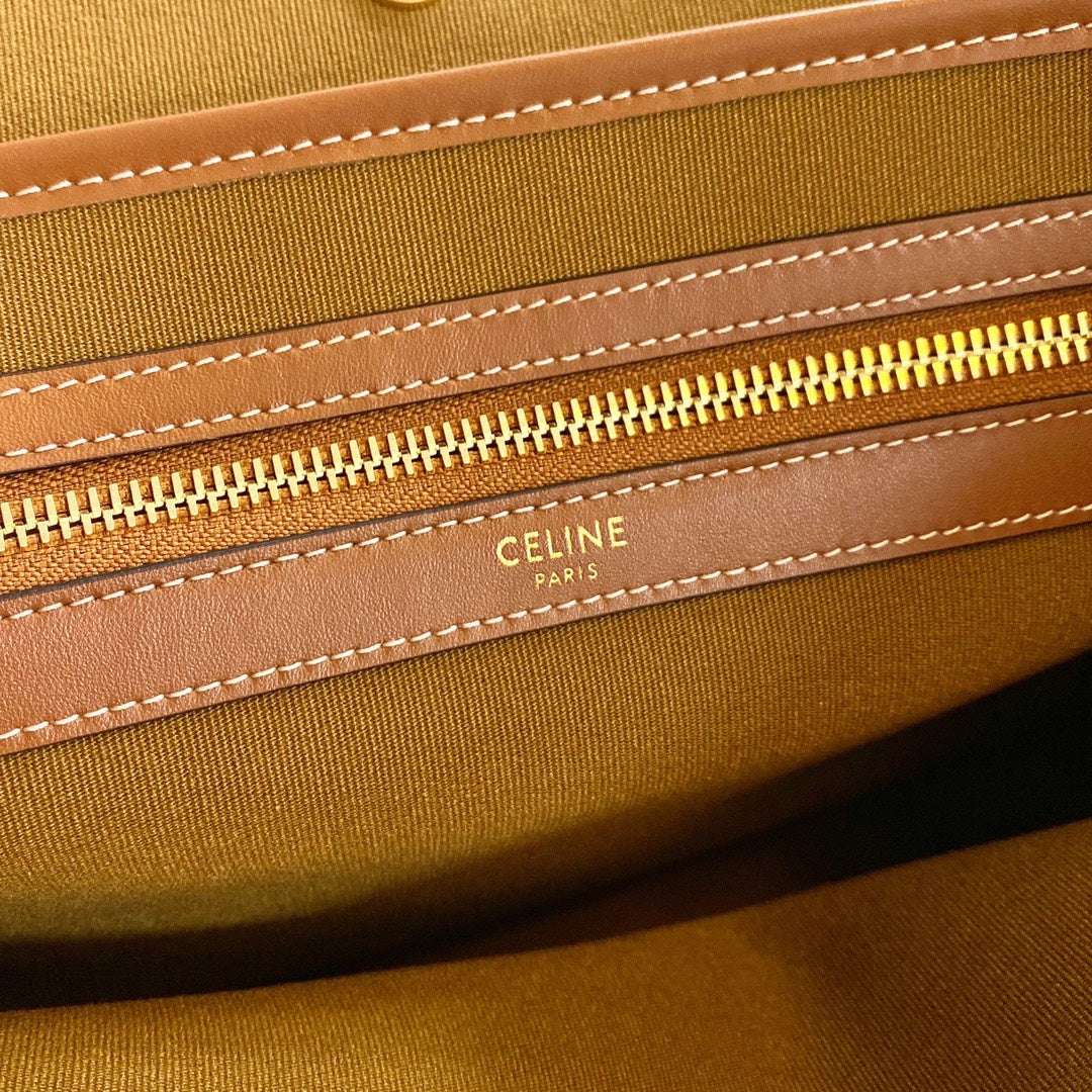 GLAMI Horizontal Cabas In Triomphe Canvas Tan For Women 17in/43cm 197912BZJ.04LU