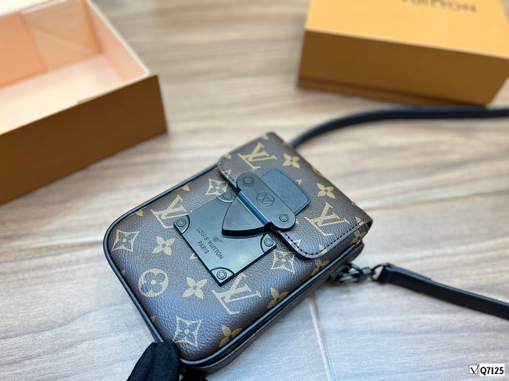 EN - New Lux Bags LUV 553