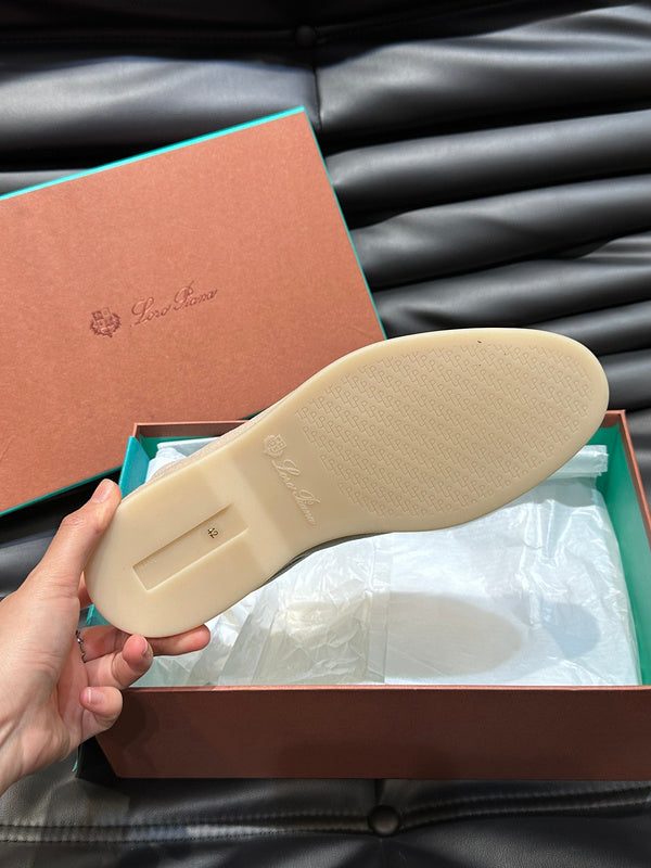 Glami - LOP Shoes - 227