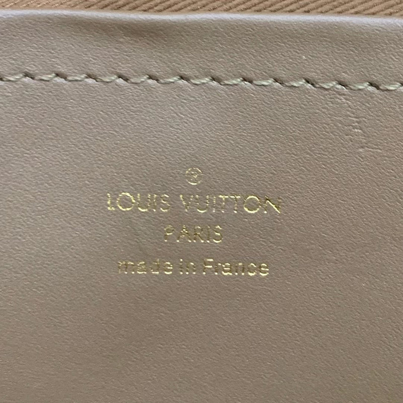 LOV2 Bags - Luxurious Bags  2472