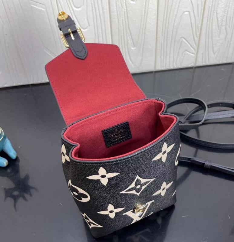 SAMC - LOV Bags - 2093