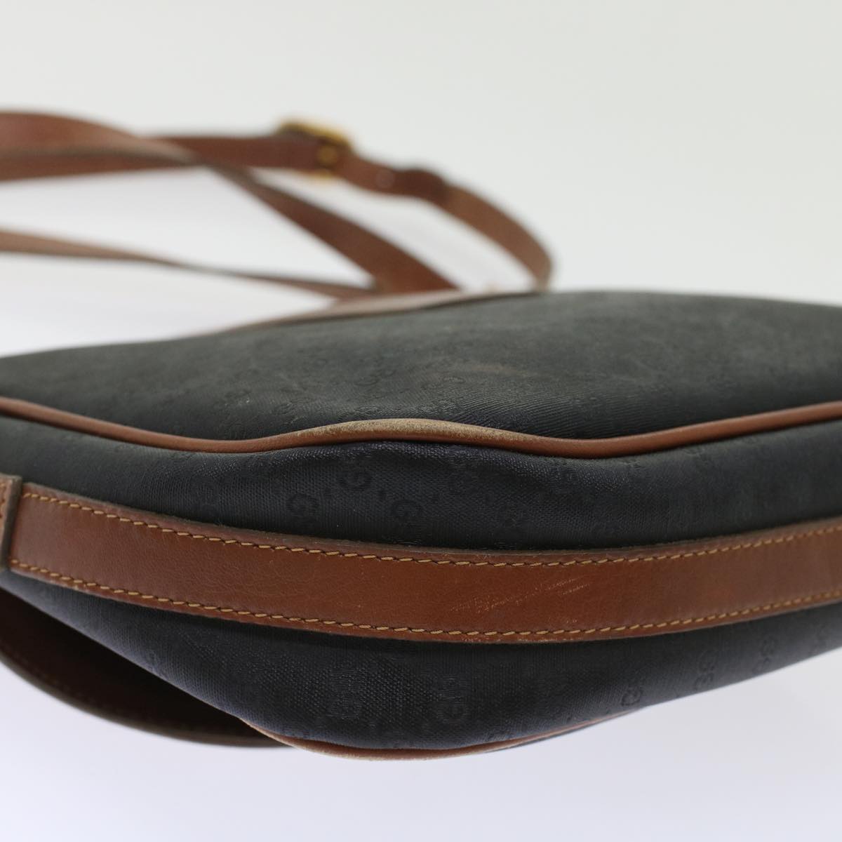 GUCCI Micro GG Canvas Shoulder Bag PVC Leather Black ep1178