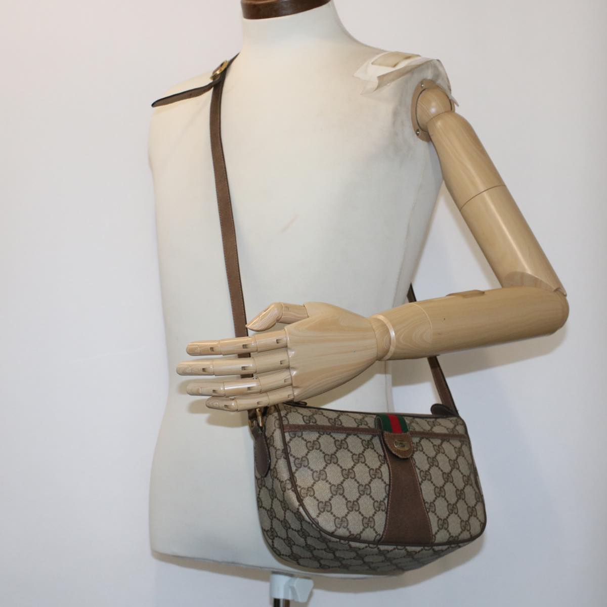 GUCCI GG Canvas Web Sherry Line Shoulder Bag Beige Red 89•02•032 ep1209