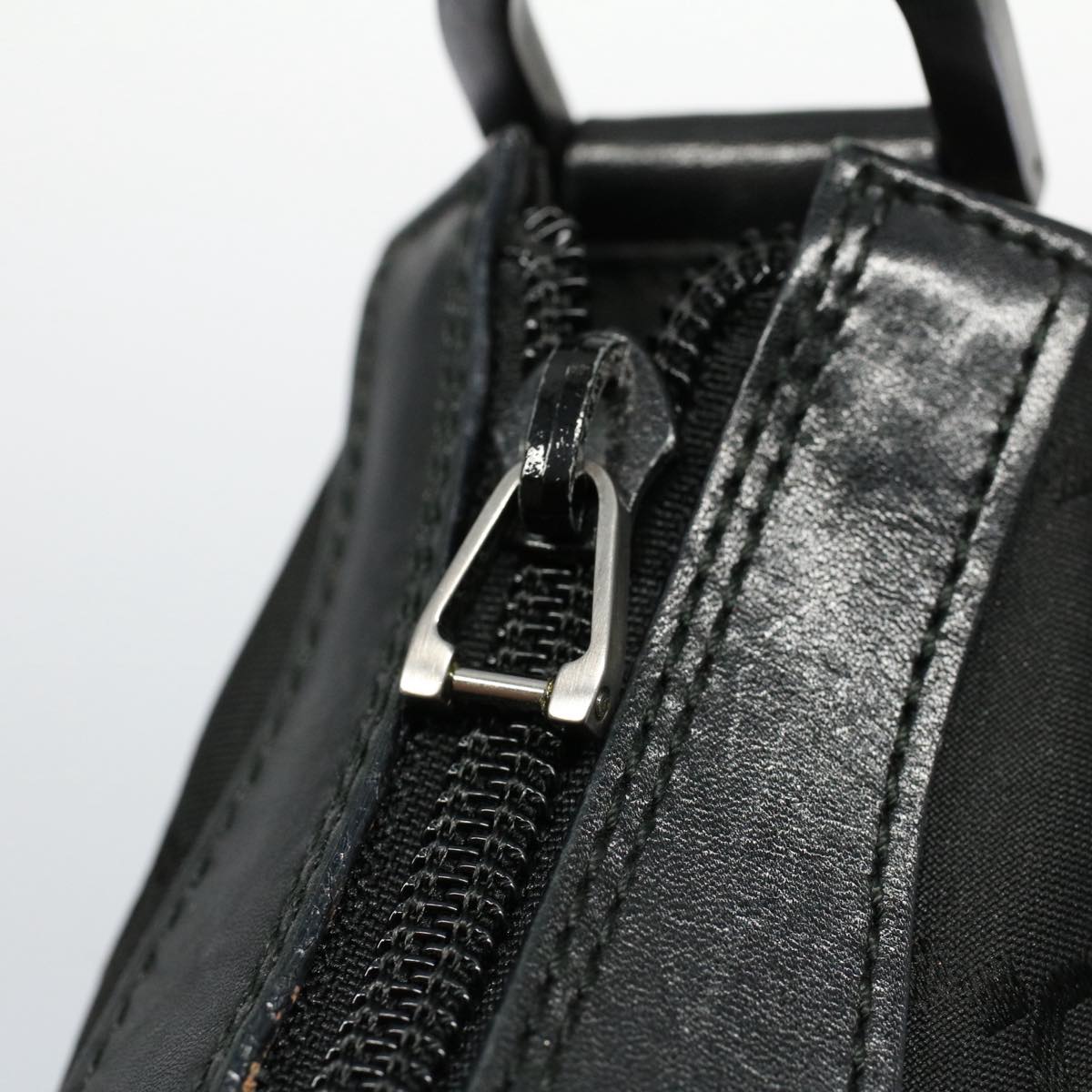 GUCCI GG Canvas Bamboo Shoulder Bag Black 000 0531 002058 ep1777