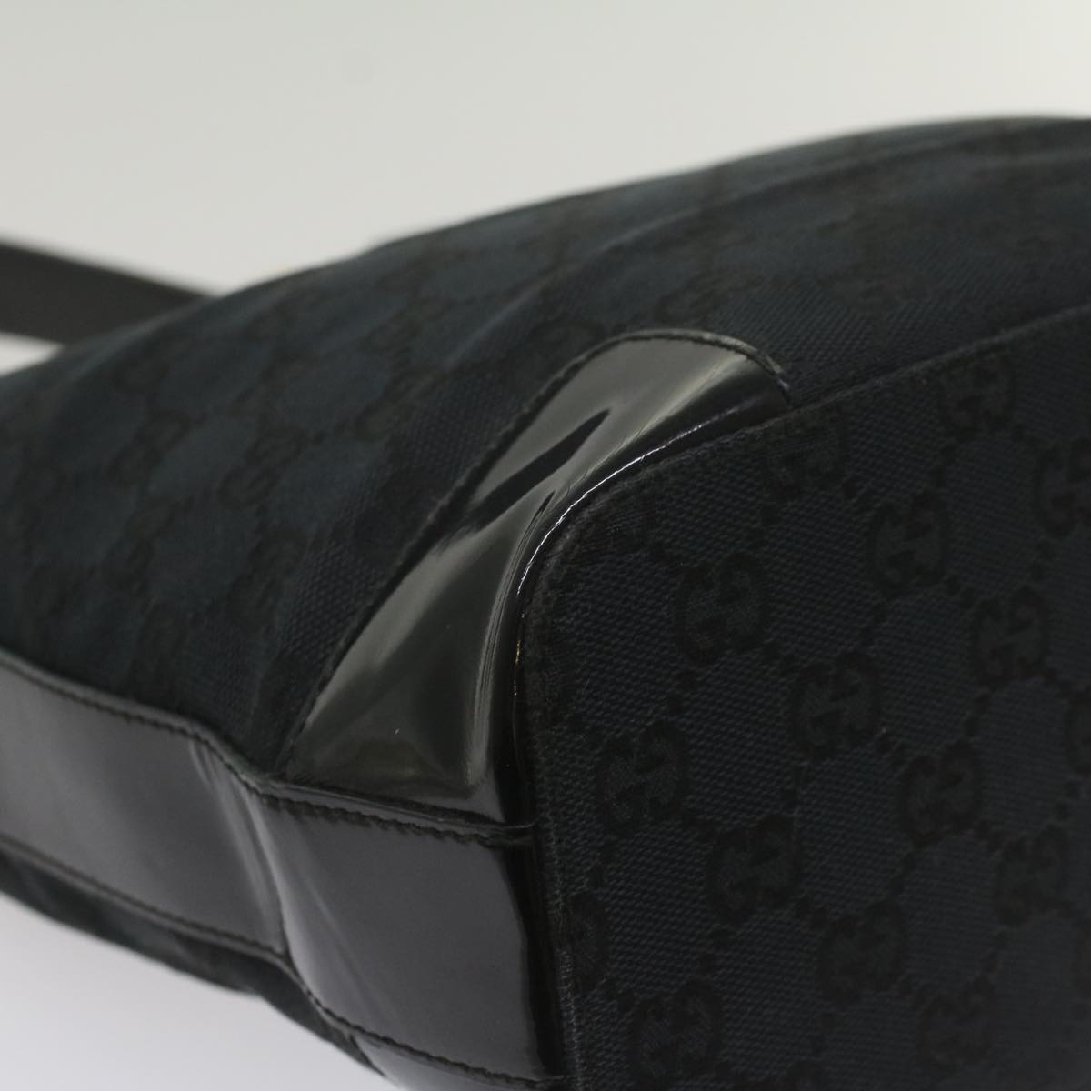 GUCCI GG Canvas Shoulder Bag Black 001 4204 ep1925