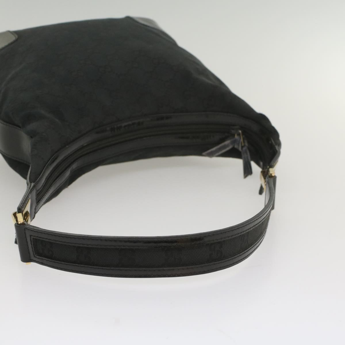 GUCCI GG Canvas Shoulder Bag Black 001 4204 ep1925