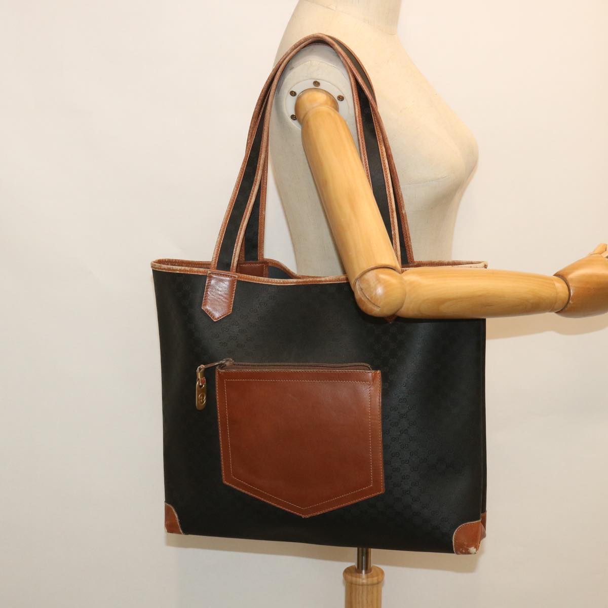 GUCCI Micro GG Supreme Tote Bag PVC Leather Black 002 098 0057 ep1949