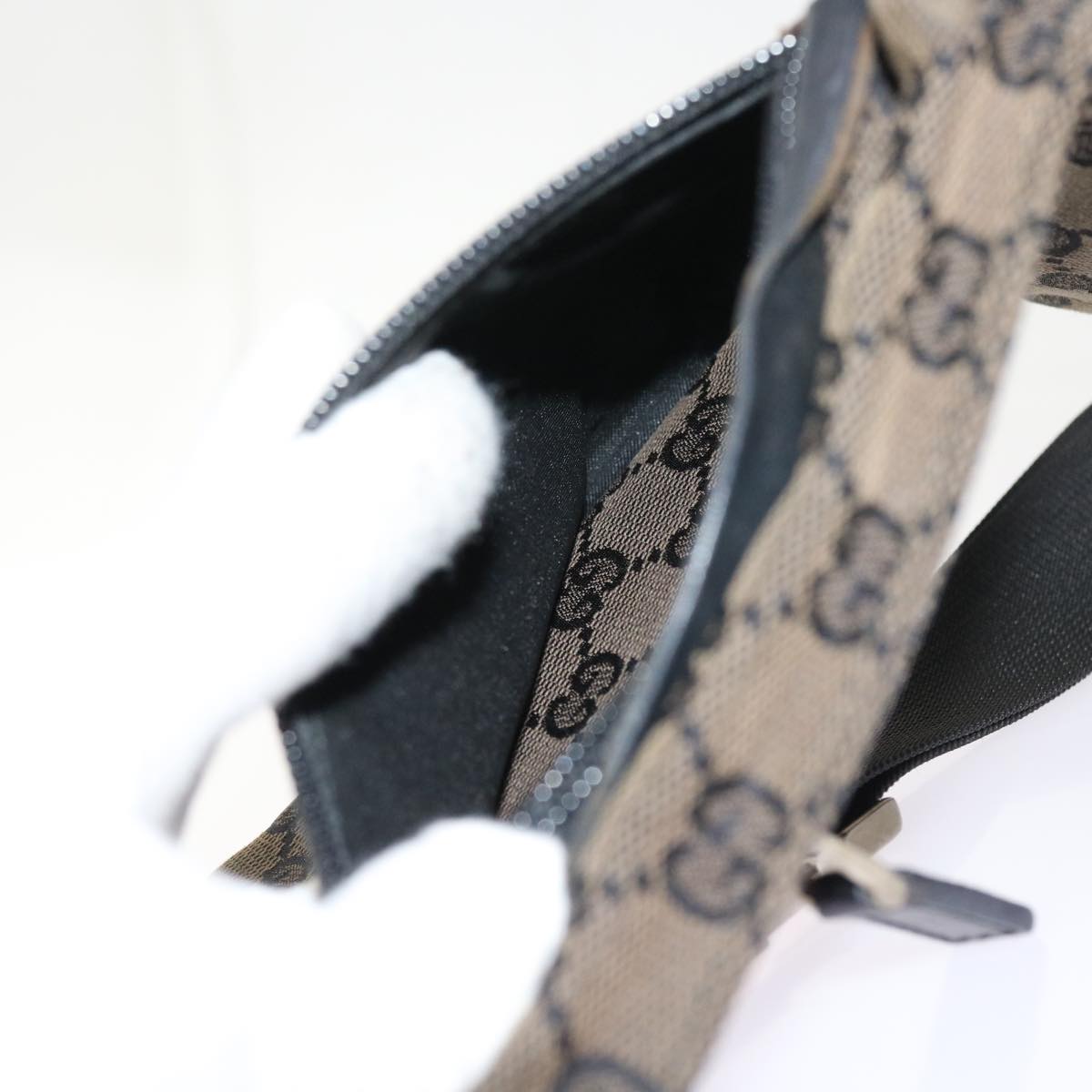 GUCCI GG Canvas Waist bag Brown 018 1621 ep1967