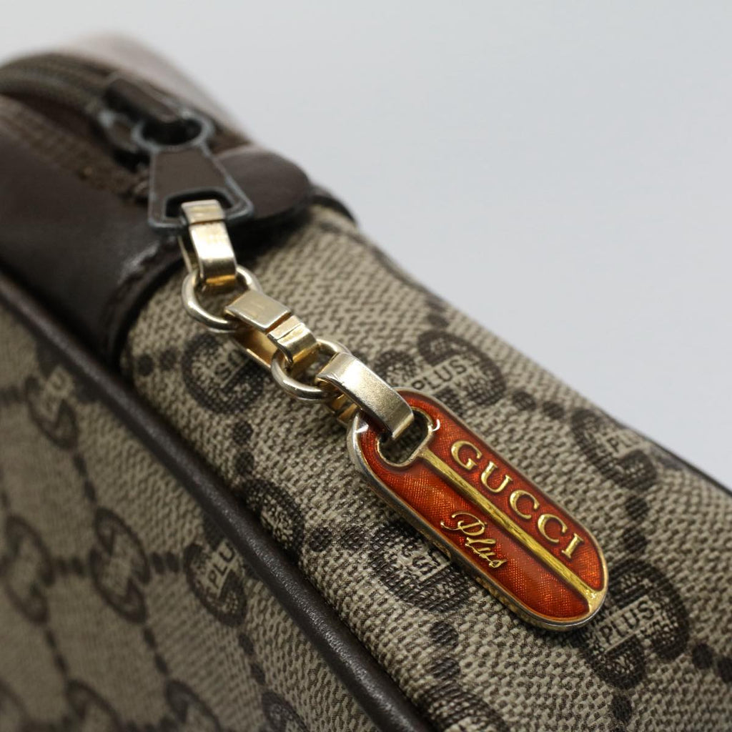 GUCCI GG Plus Supreme Clutch Bag PVC Leather Beige ep2089