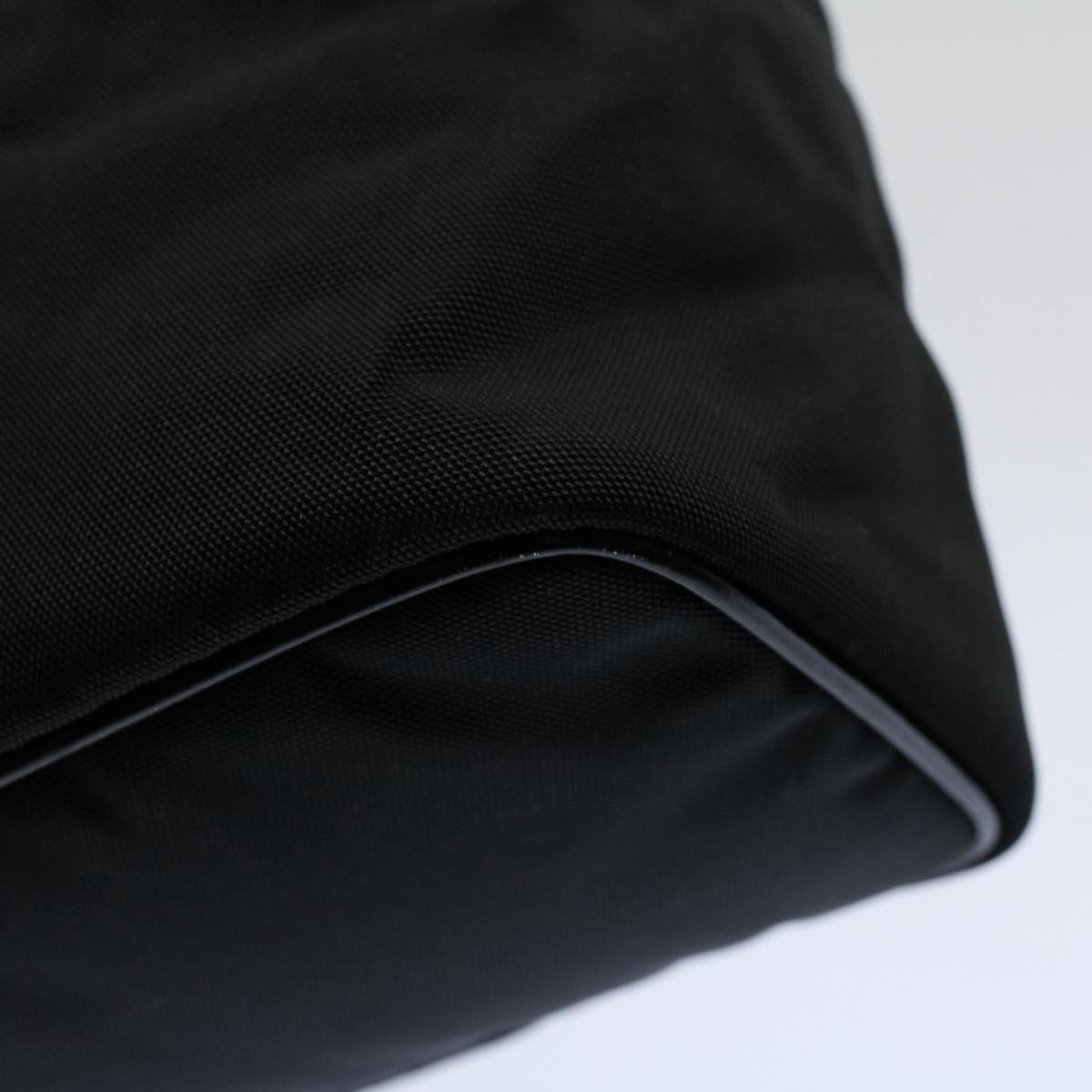GUCCI Vanity Cosmetic Pouch Nylon Canvas Black 039 0951 ep2207
