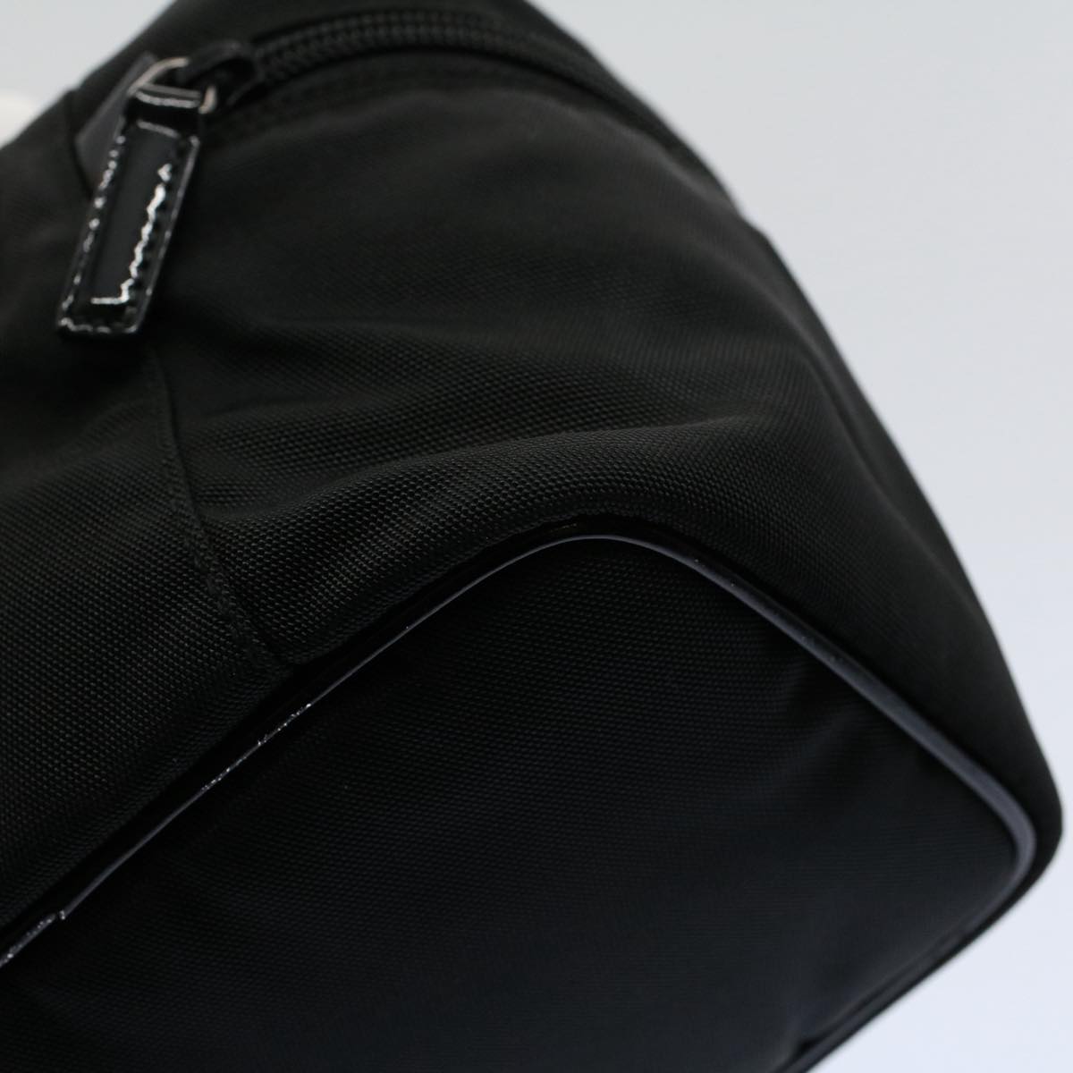 GUCCI Vanity Cosmetic Pouch Nylon Canvas Black 039 0951 ep2207