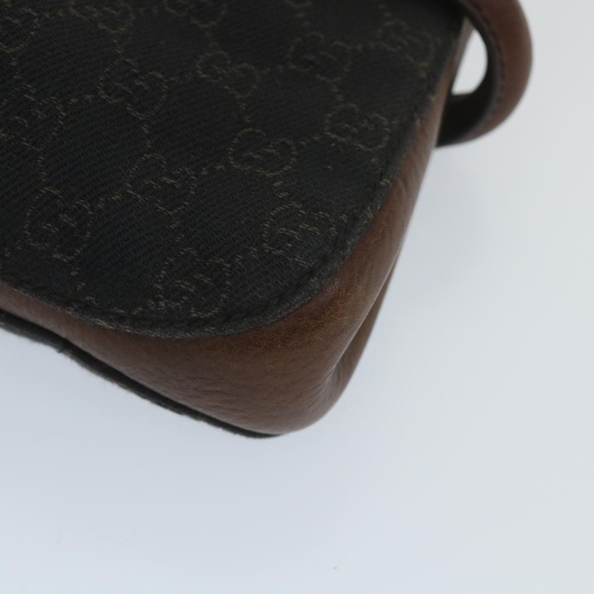 GUCCI GG Canvas Shoulder Bag Brown 101345 ep2216