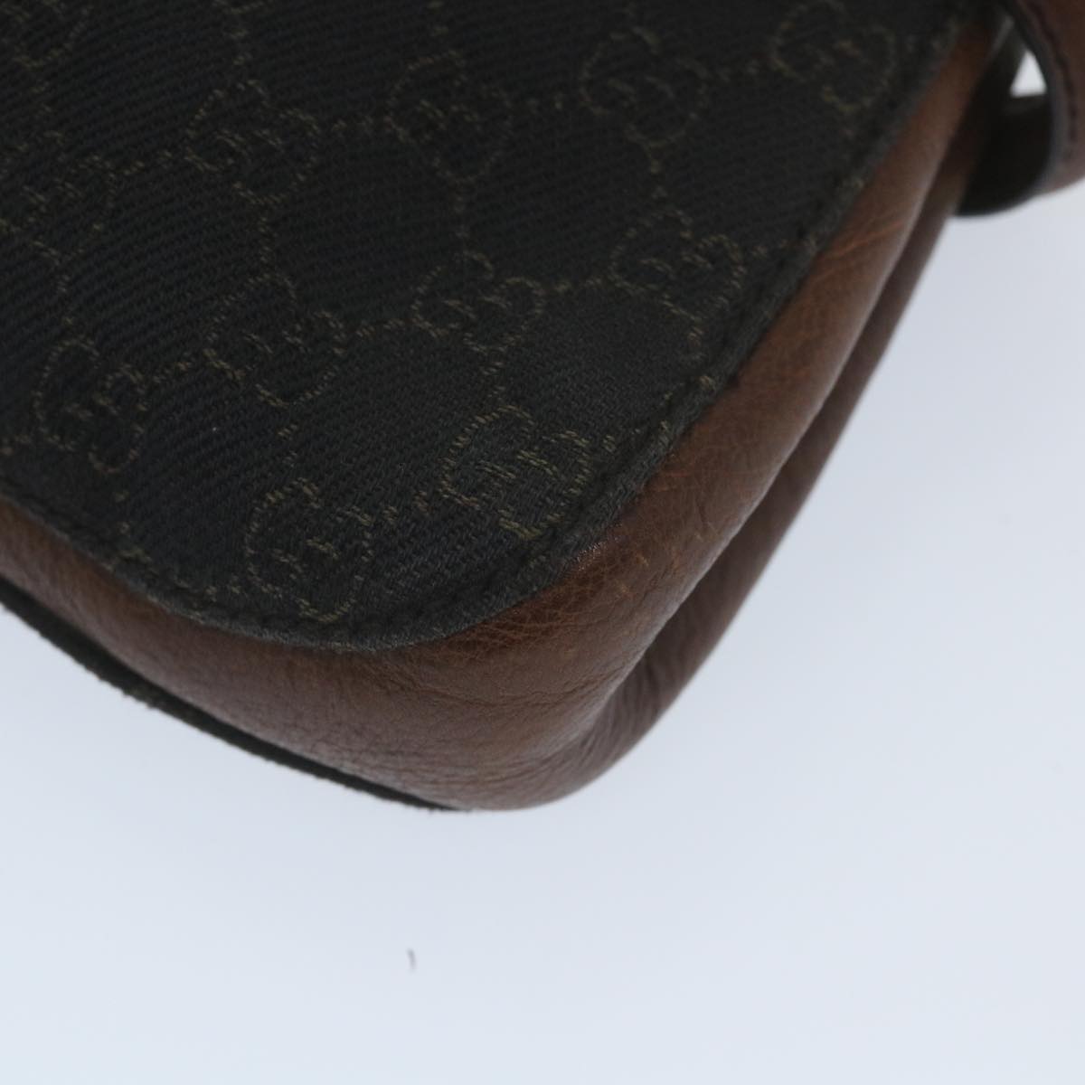 GUCCI GG Canvas Shoulder Bag Brown 101345 ep2216