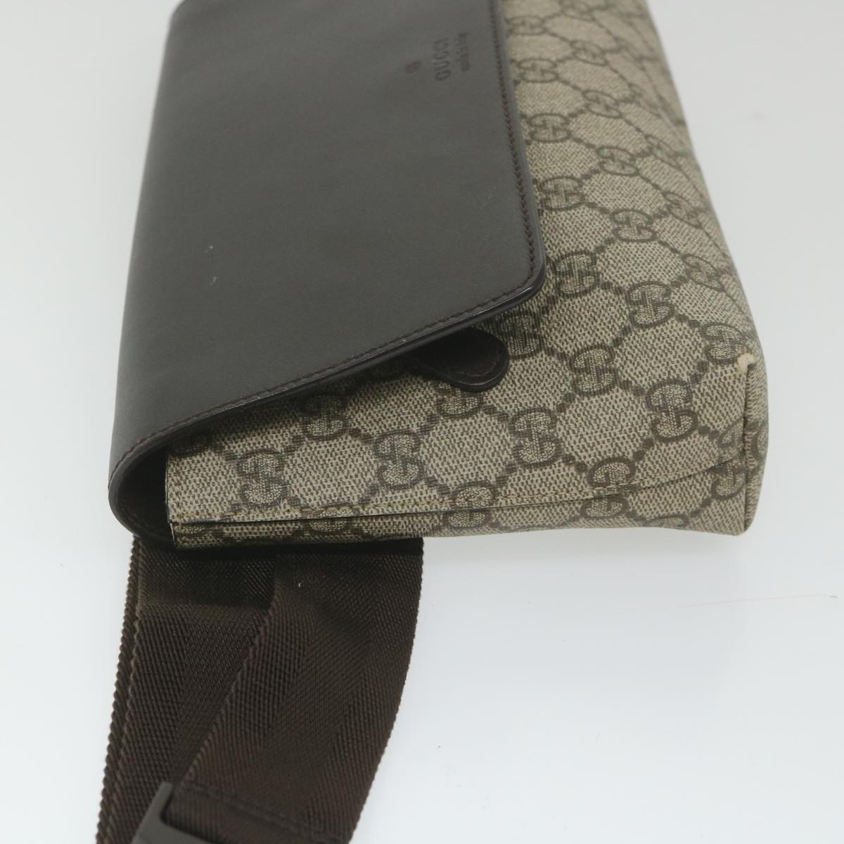 GUCCI GG Supreme Waist bag PVC Leather Beige 353435 ep2270