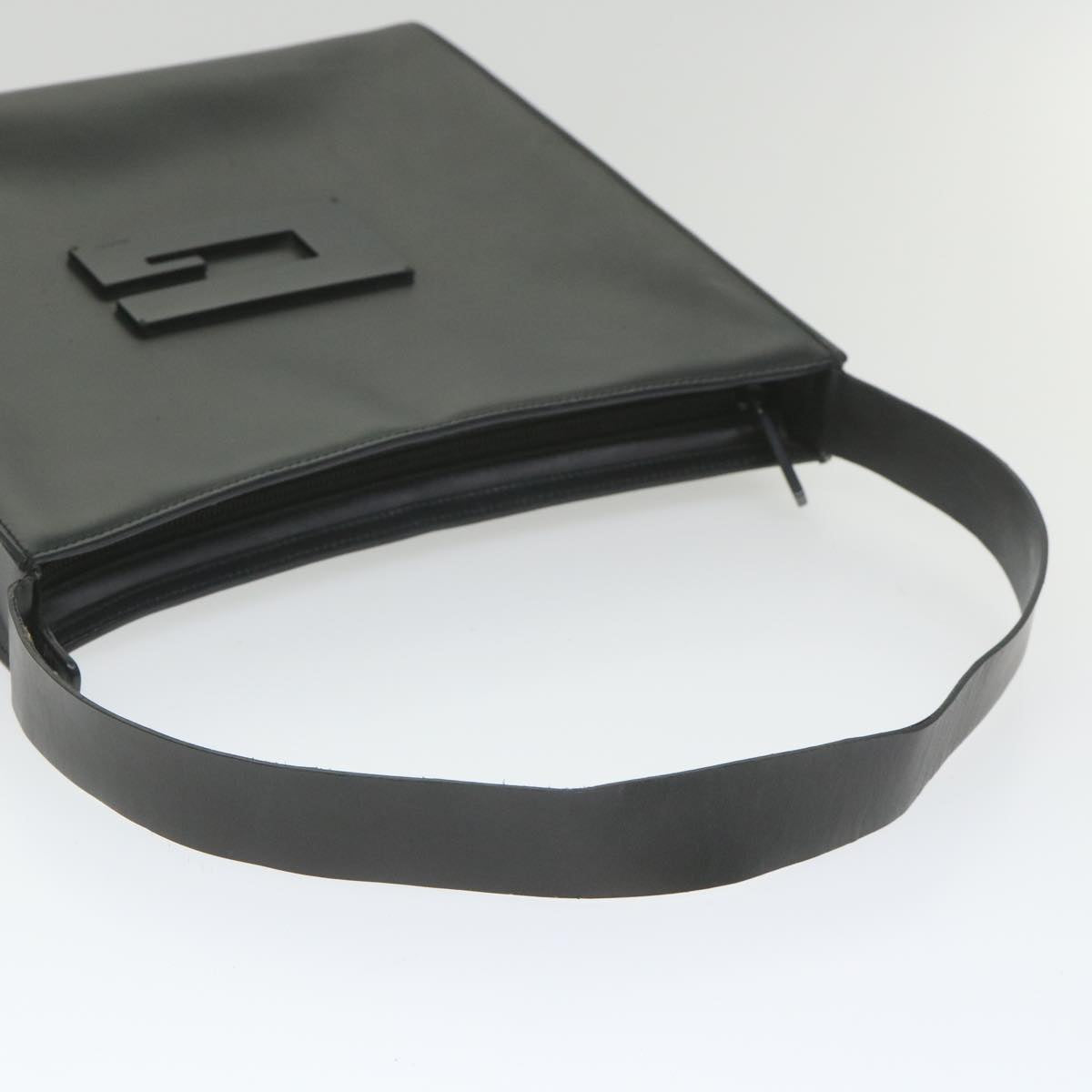 GUCCI Shoulder Bag Leather Black 001 2122 ep2293