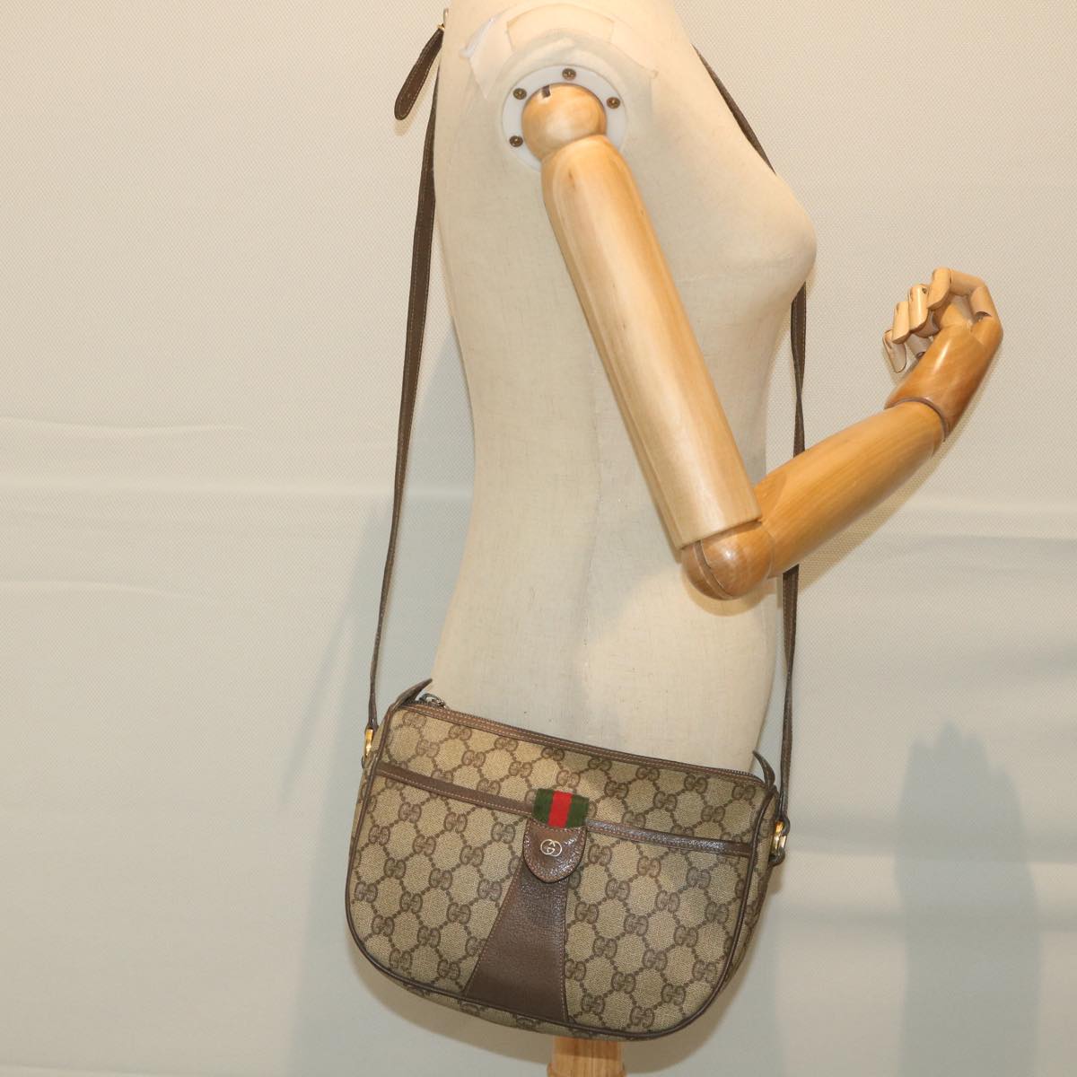 GUCCI GG Supreme Web Sherry Line Shoulder Bag Beige Red 001 123 ep2320