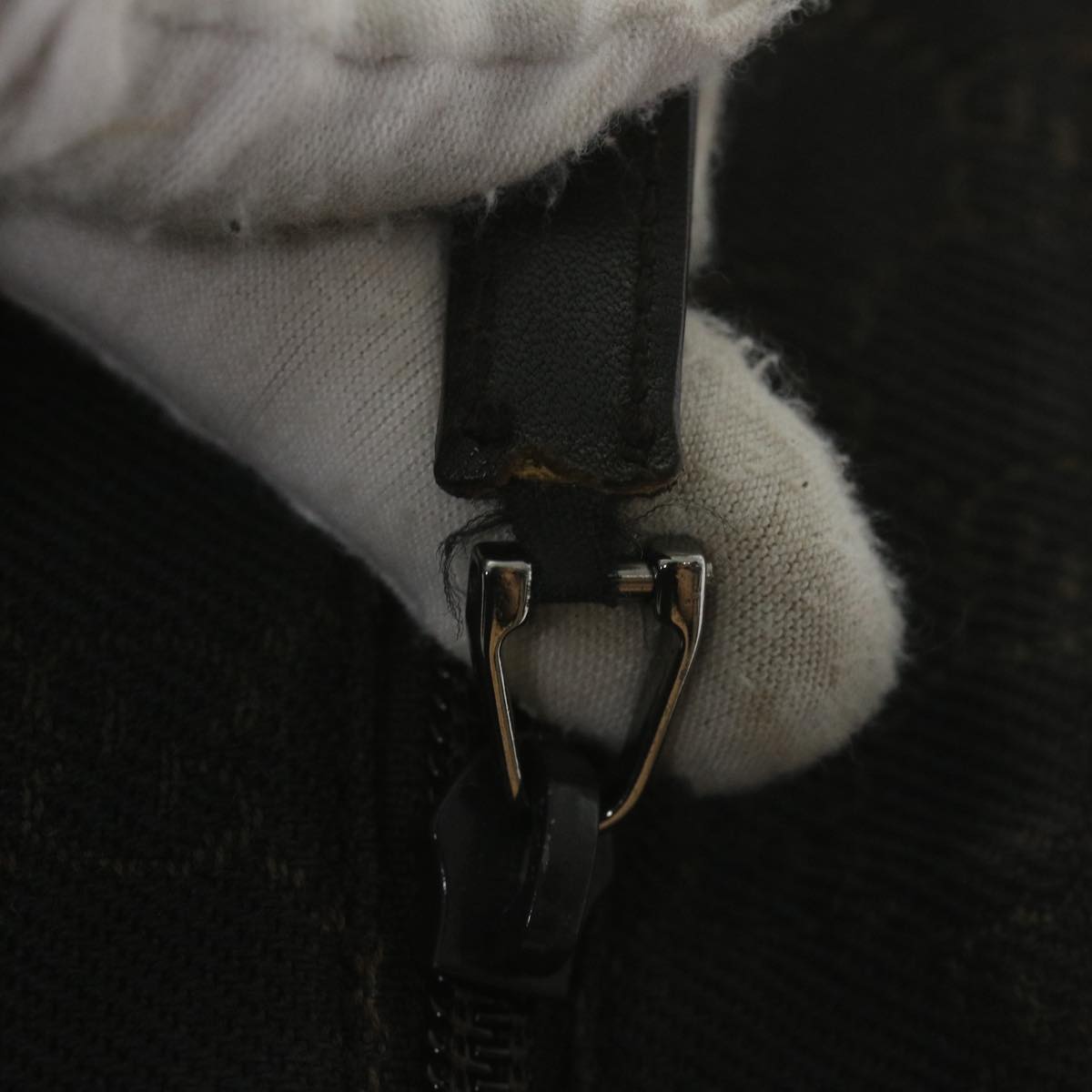 GUCCI GG Canvas Waist bag Black 28566 ep2433