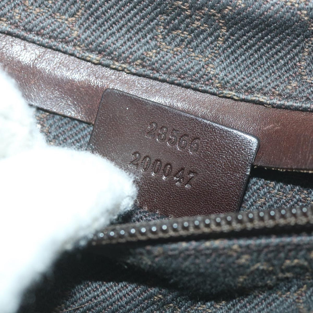 GUCCI GG Canvas Waist bag Black 28566 ep2433