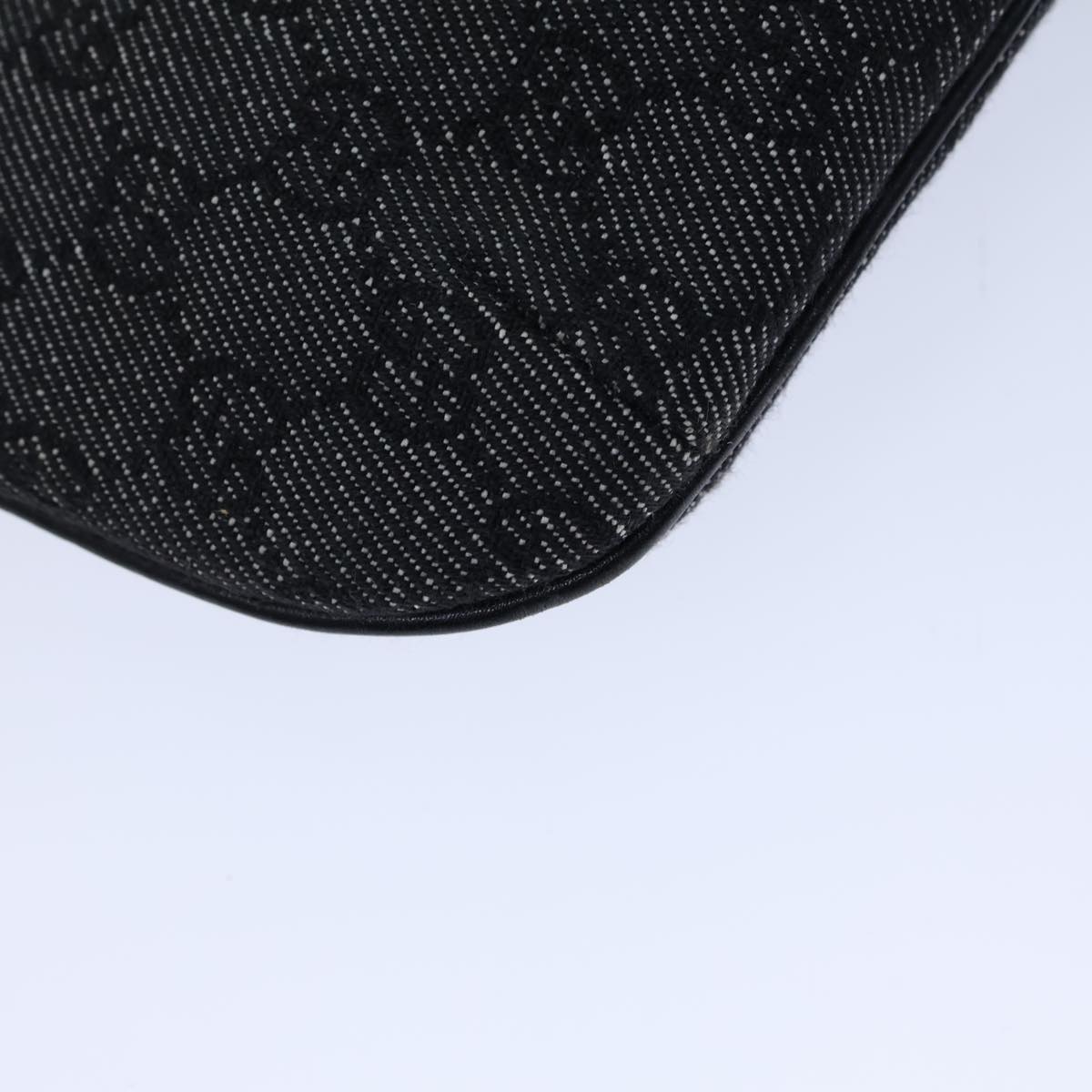 GUCCI GG Canvas Hand Bag Black ep3704