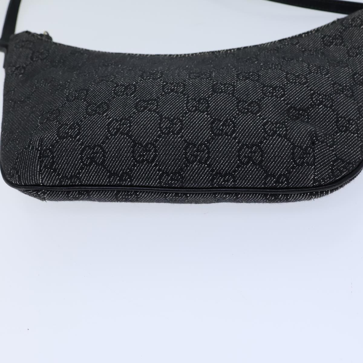 GUCCI GG Canvas Hand Bag Black ep3704