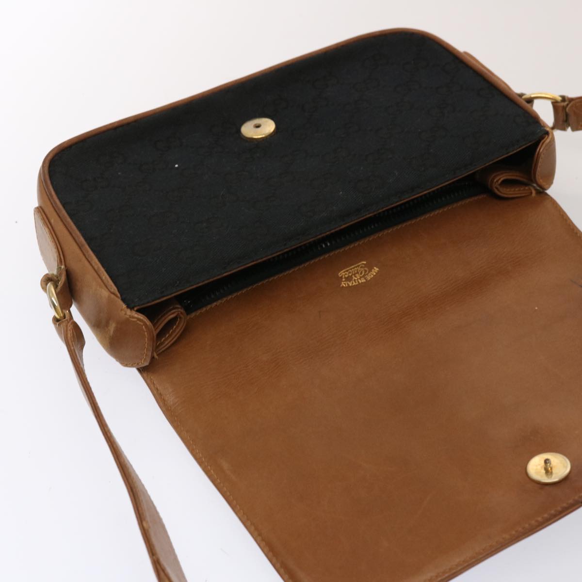 GUCCI GG Canvas Shoulder Bag Black ep4110
