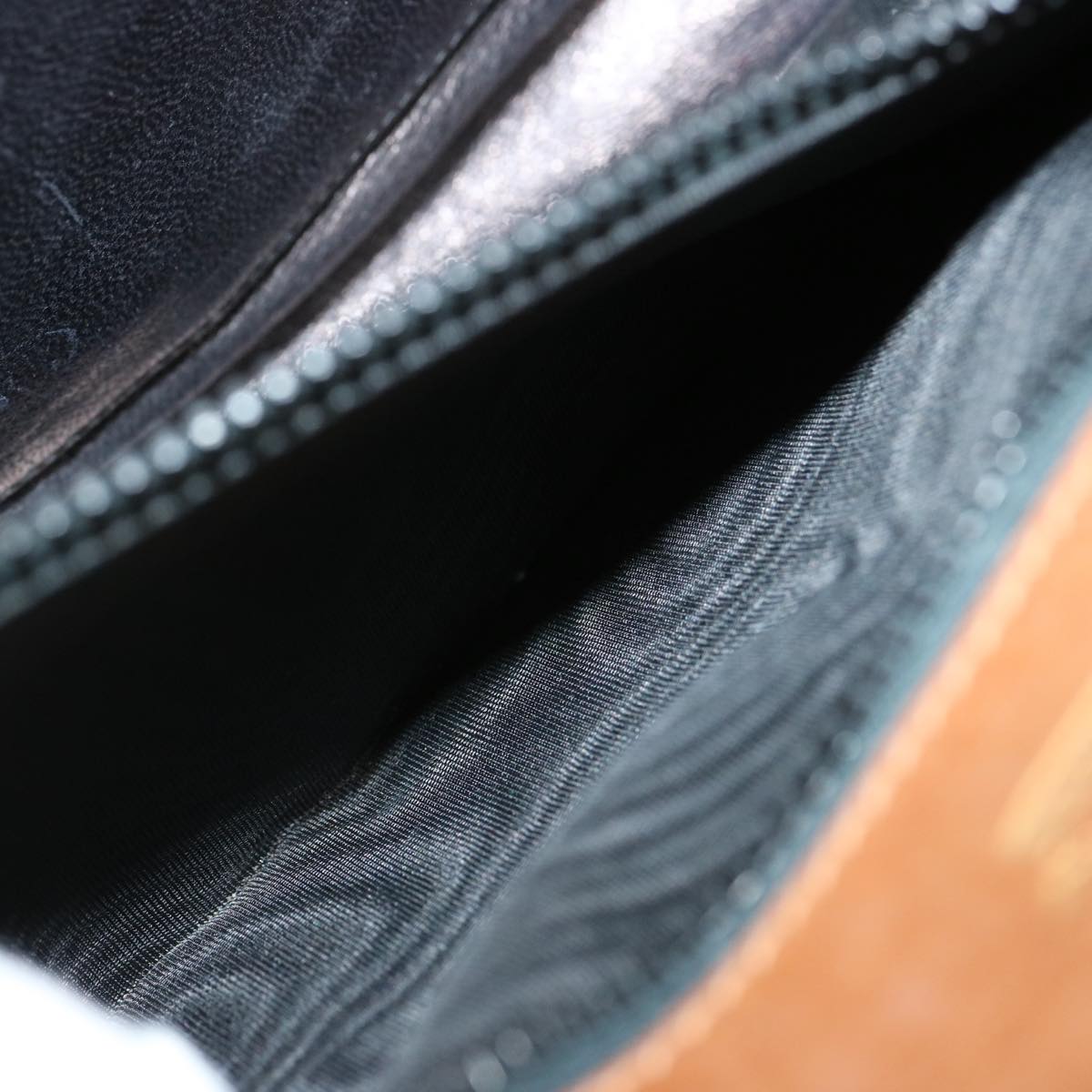 GUCCI GG Canvas Shoulder Bag Black ep4110