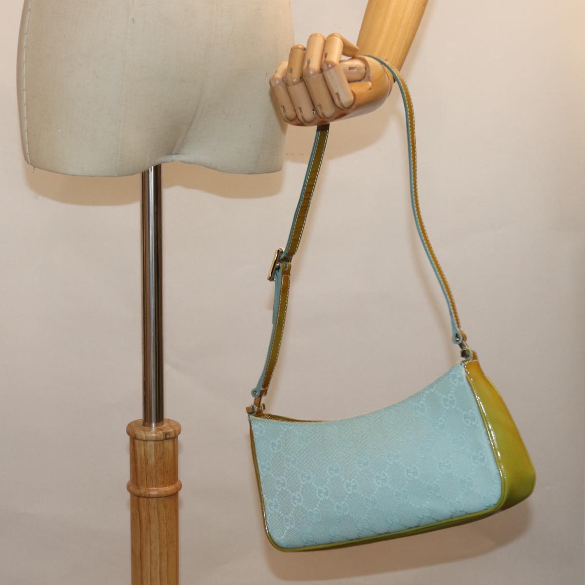 GUCCI GG Canvas Shoulder Bag Blue 001 4152 2684 ep4315