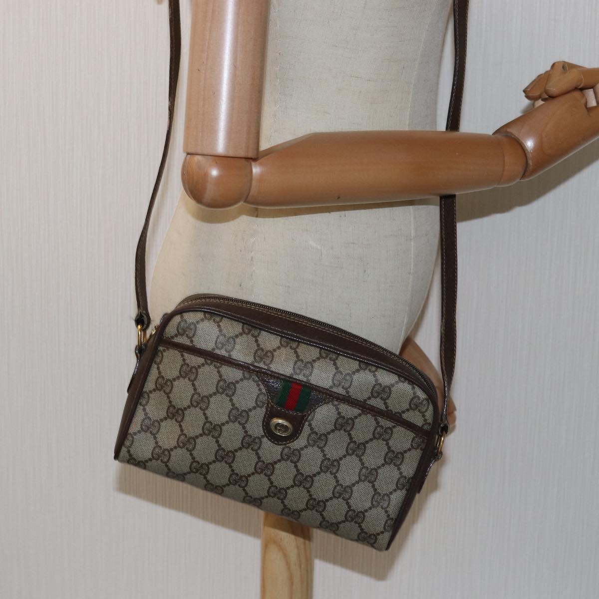 GUCCI GG Supreme Web Sherry Line Shoulder Bag PVC Beige 116 02 089 ep4437