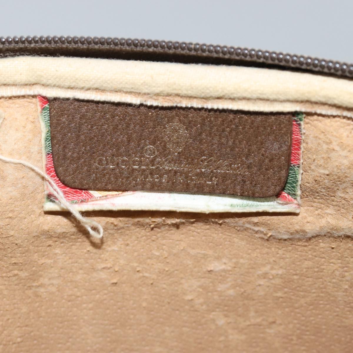 GUCCI GG Supreme Shoulder Bag PVC Beige 97 02 068 ep4507