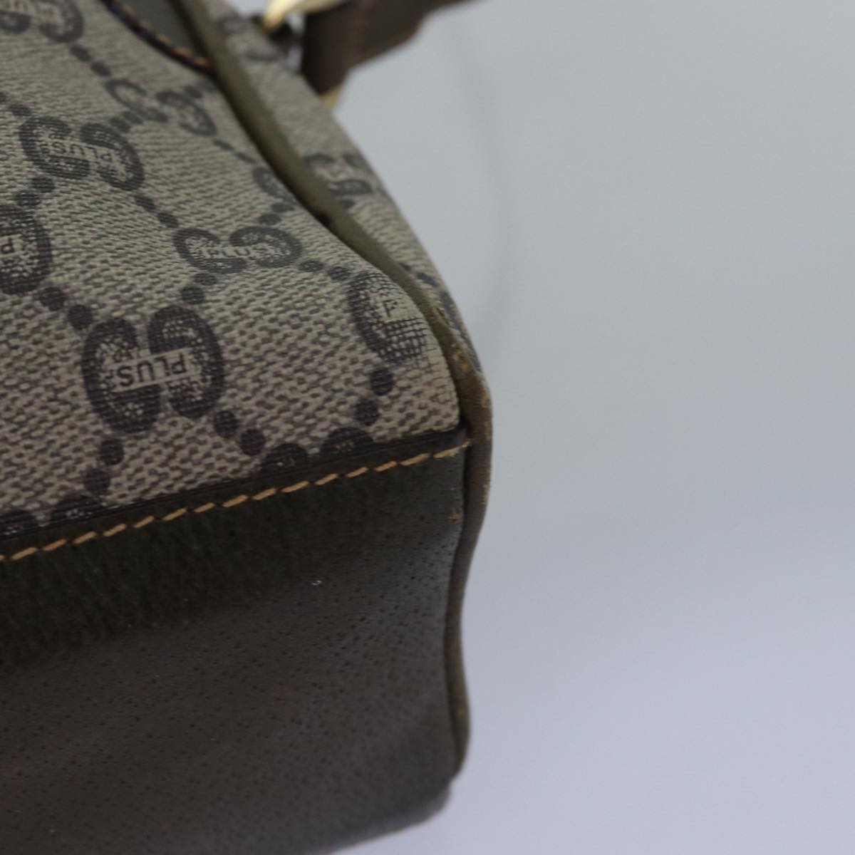 GUCCI GG Plus Supreme Shoulder Bag PVC Leather Beige ep4541