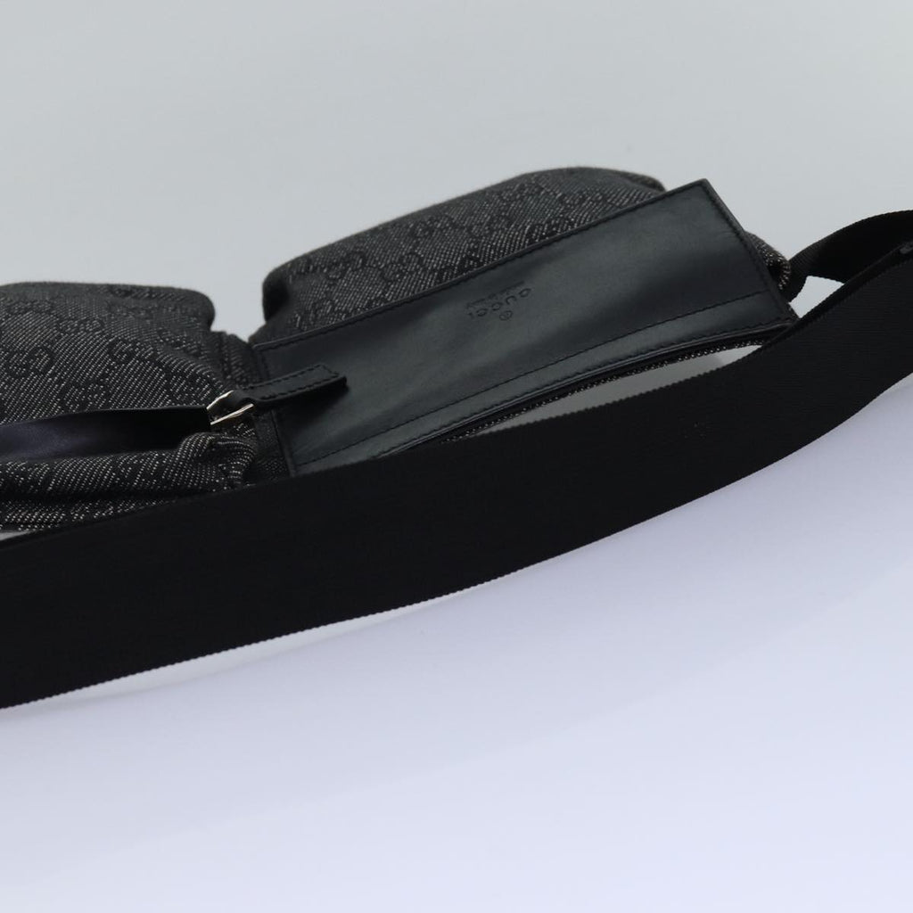 GUCCI GG Canvas Waist bag Black 28566 ep4558