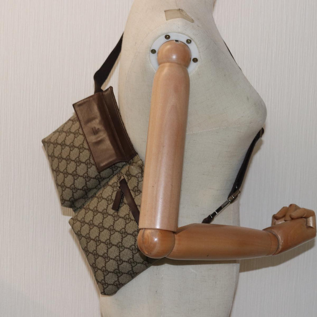 GUCCI GG Supreme Waist bag PVC Beige 28566 ep4576