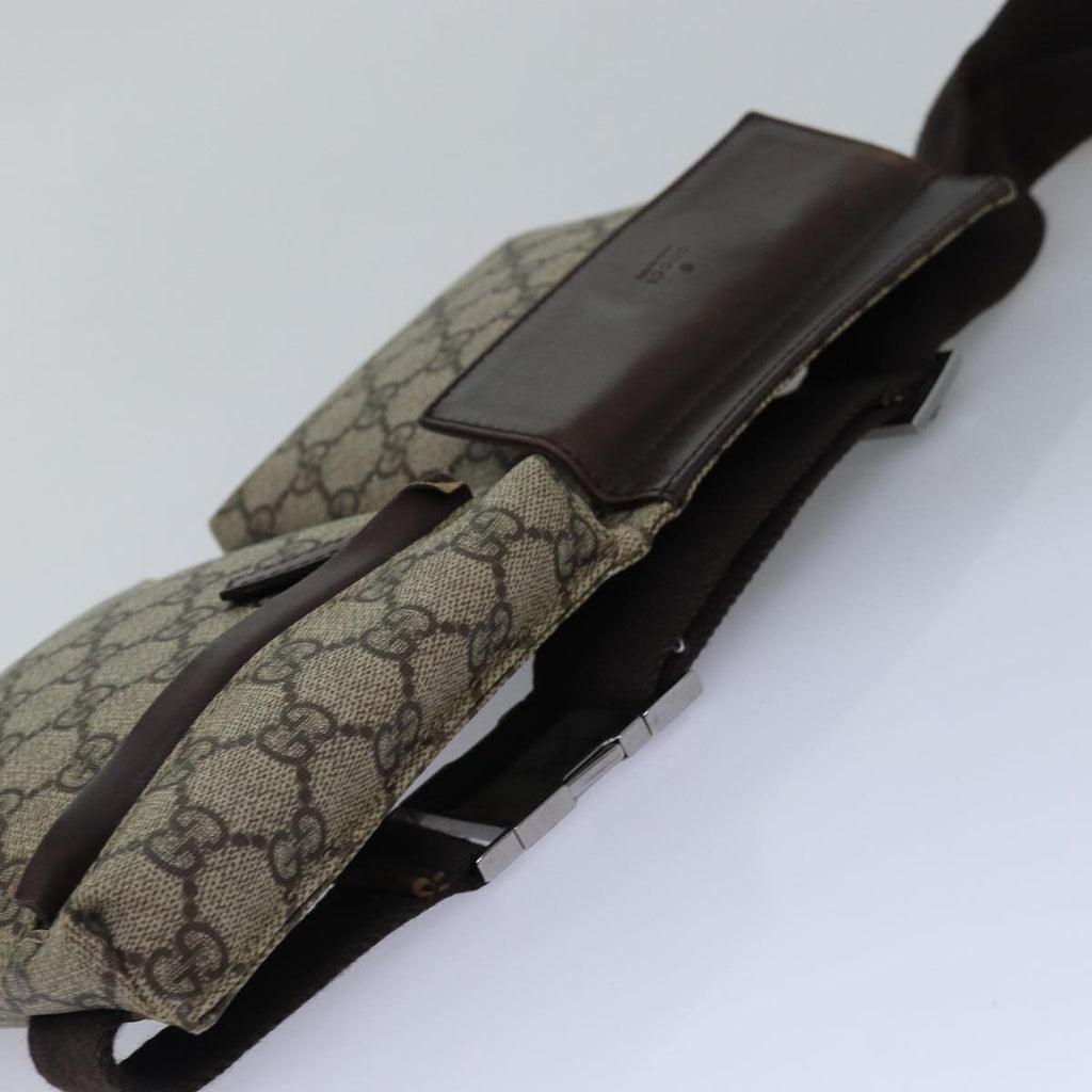 GUCCI GG Supreme Waist bag PVC Beige 28566 ep4576