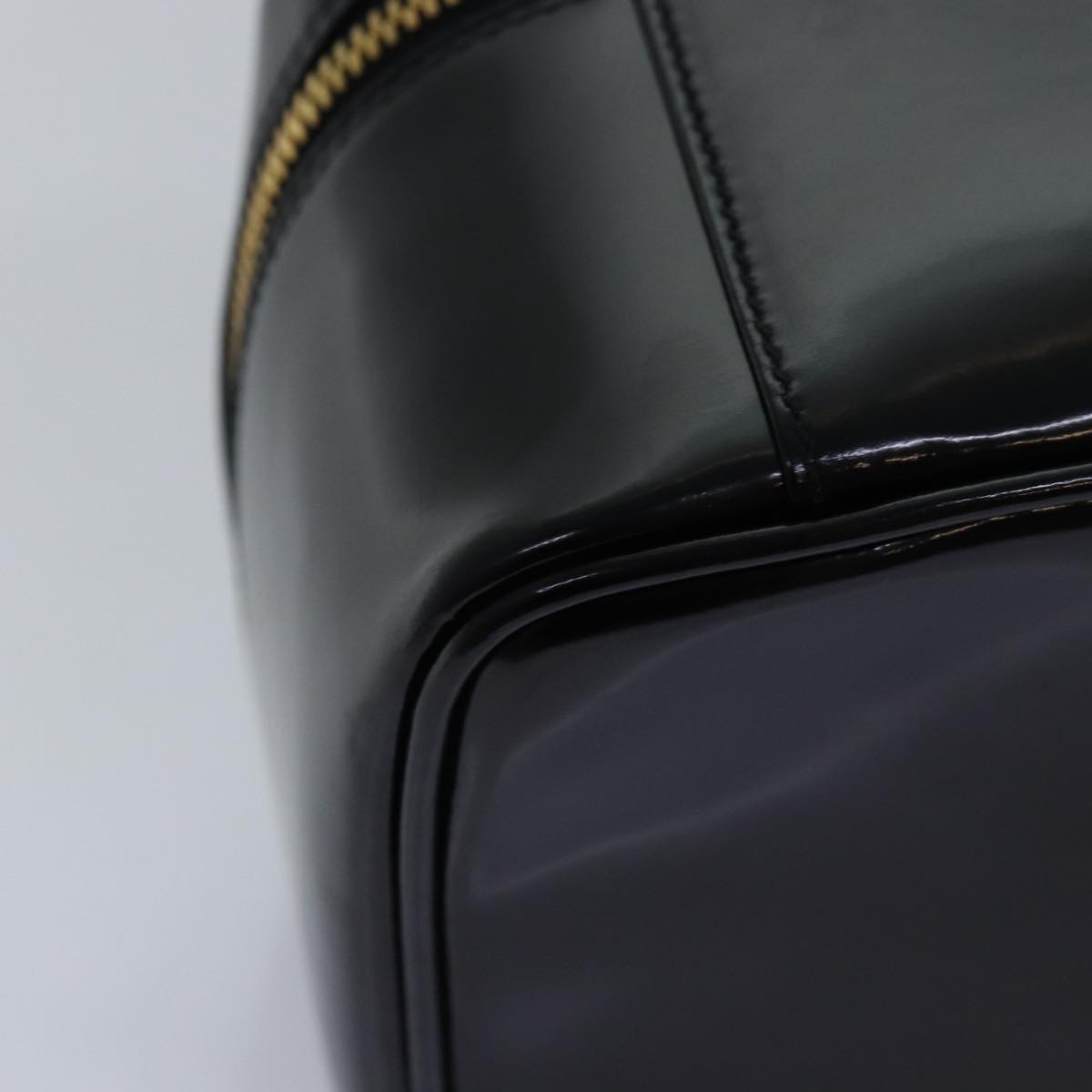 GUCCI Bamboo Vanity Cosmetic Pouch Patent Black 032 1956 0150 ep4599