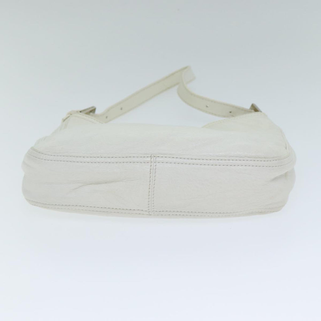 FENDI Mamma Baguette Shoulder Bag Leather White ep4700