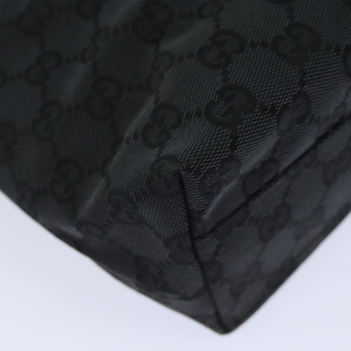 GUCCI GG Canvas Shoulder Bag Black 002 1075 ep4835