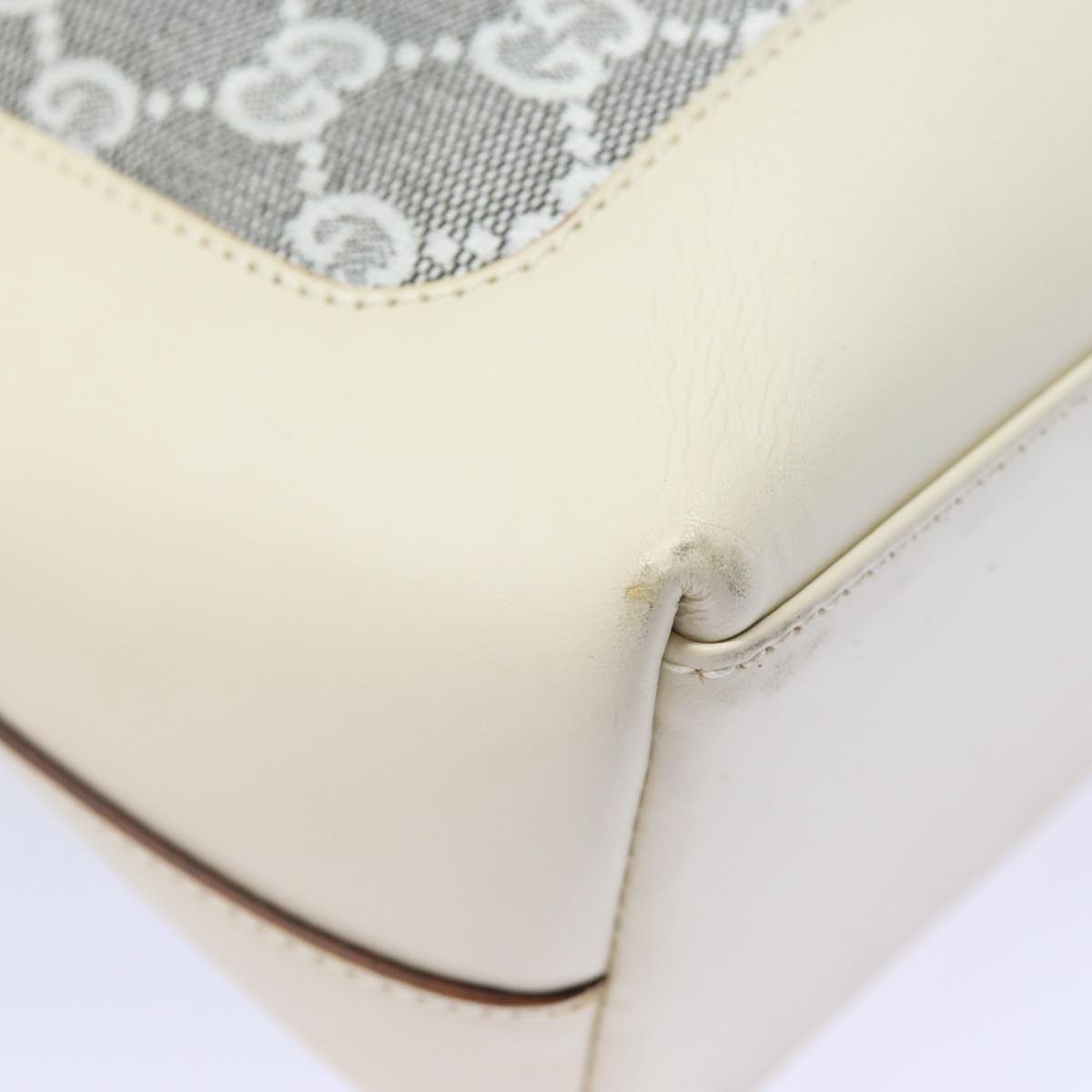 GUCCI GG Canvas Jackie Shoulder Bag White 001 3876 ep4890