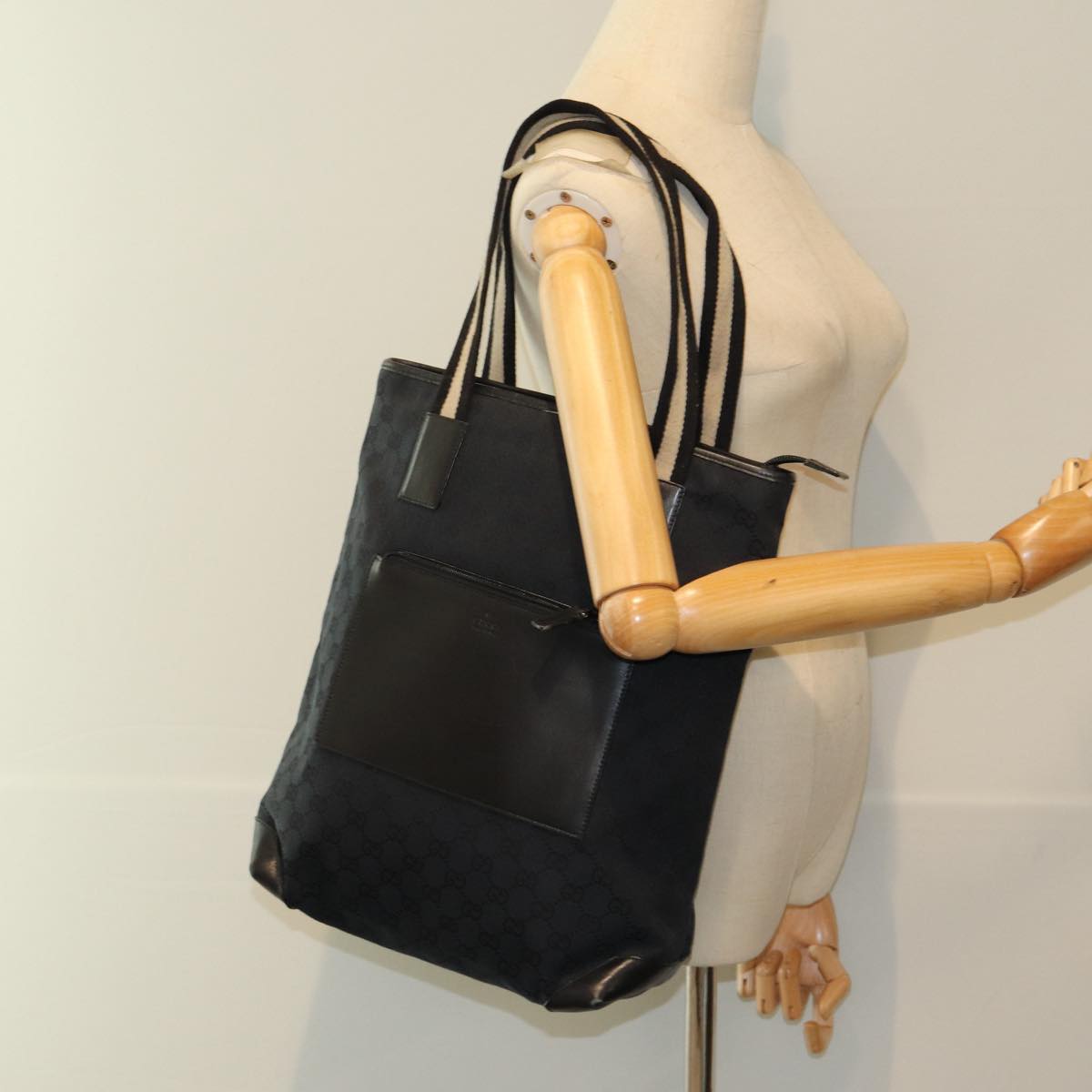 GUCCI GG Canvas Sherry Line Tote Bag Black White 019 0401 ep4907