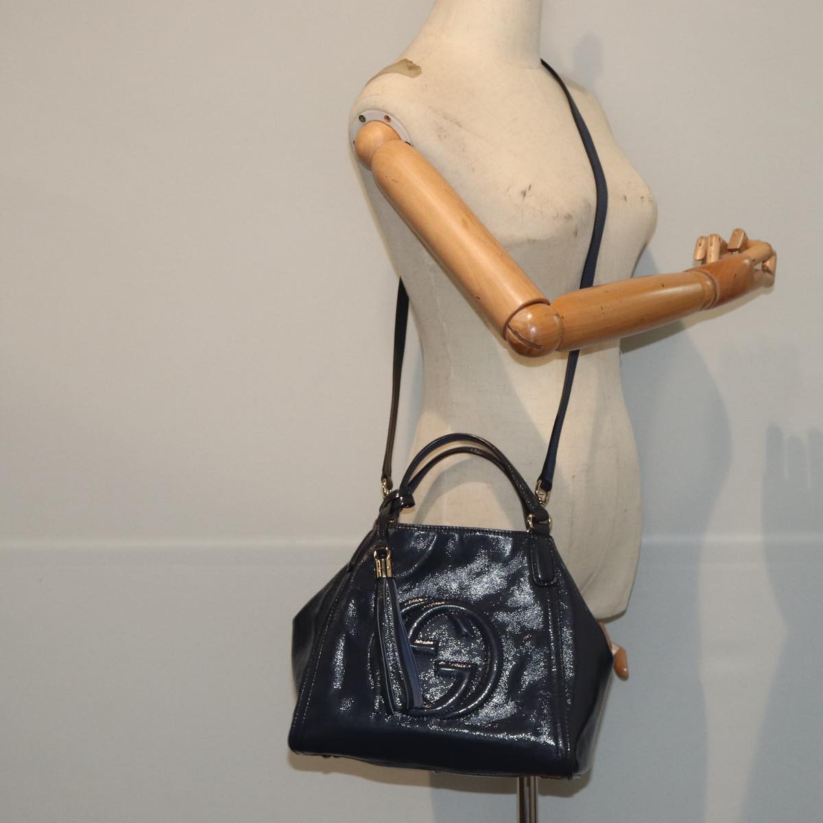 GUCCI Soho Hand Bag Enamel 2way Navy 336751 ep4950