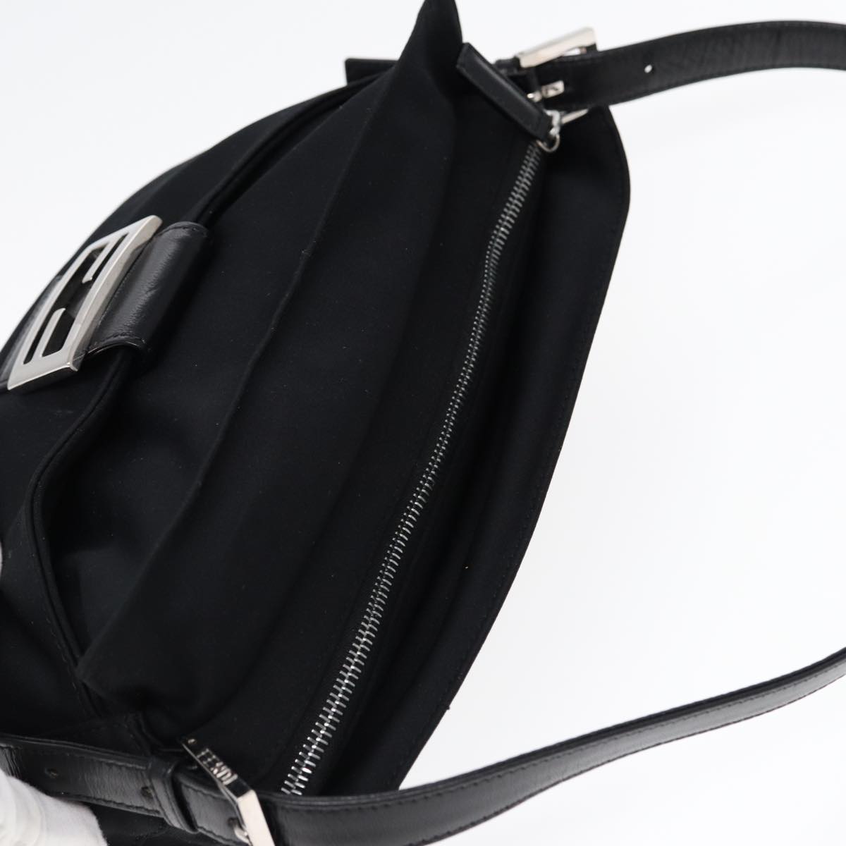 FENDI Mamma Baguette Shoulder Bag Nylon Black ep5075