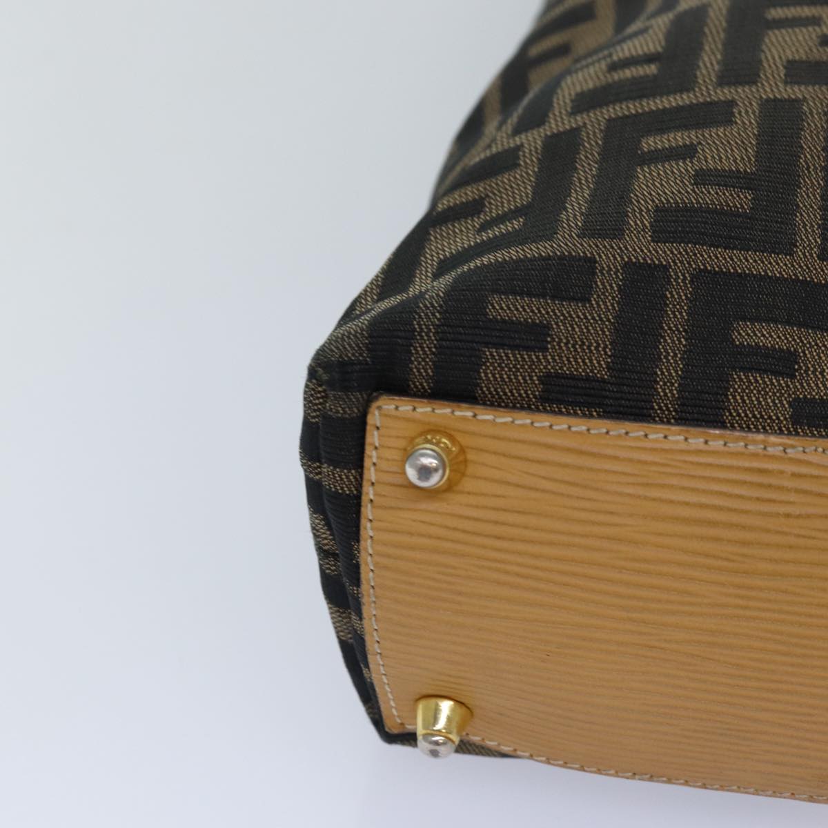 FENDI Zucca Canvas Hand Bag Brown Black gold ep5077