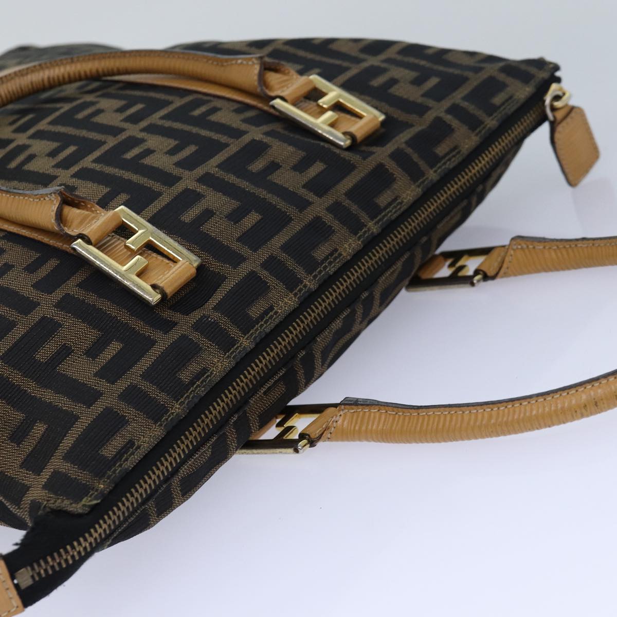 FENDI Zucca Canvas Hand Bag Brown Black gold ep5077