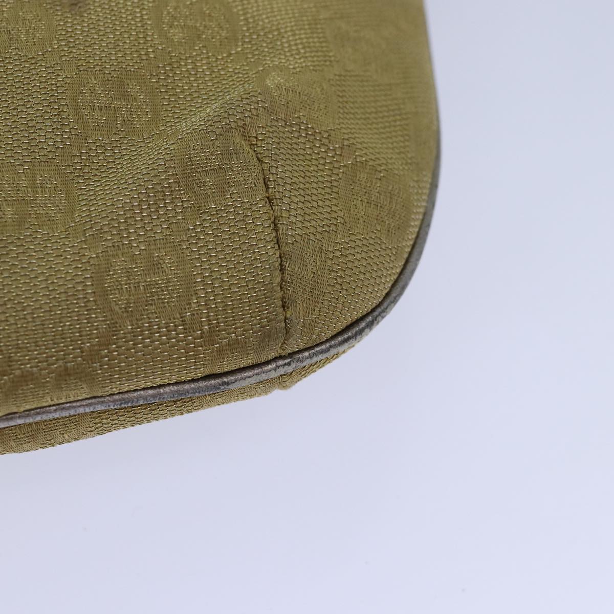 GUCCI GG Canvas Shoulder Bag Gold 005 0813 3444 ep5086