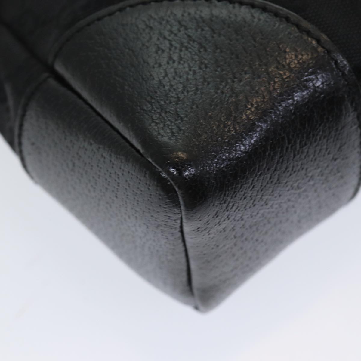 GUCCI GG Canvas Shoulder Bag Black ep5103