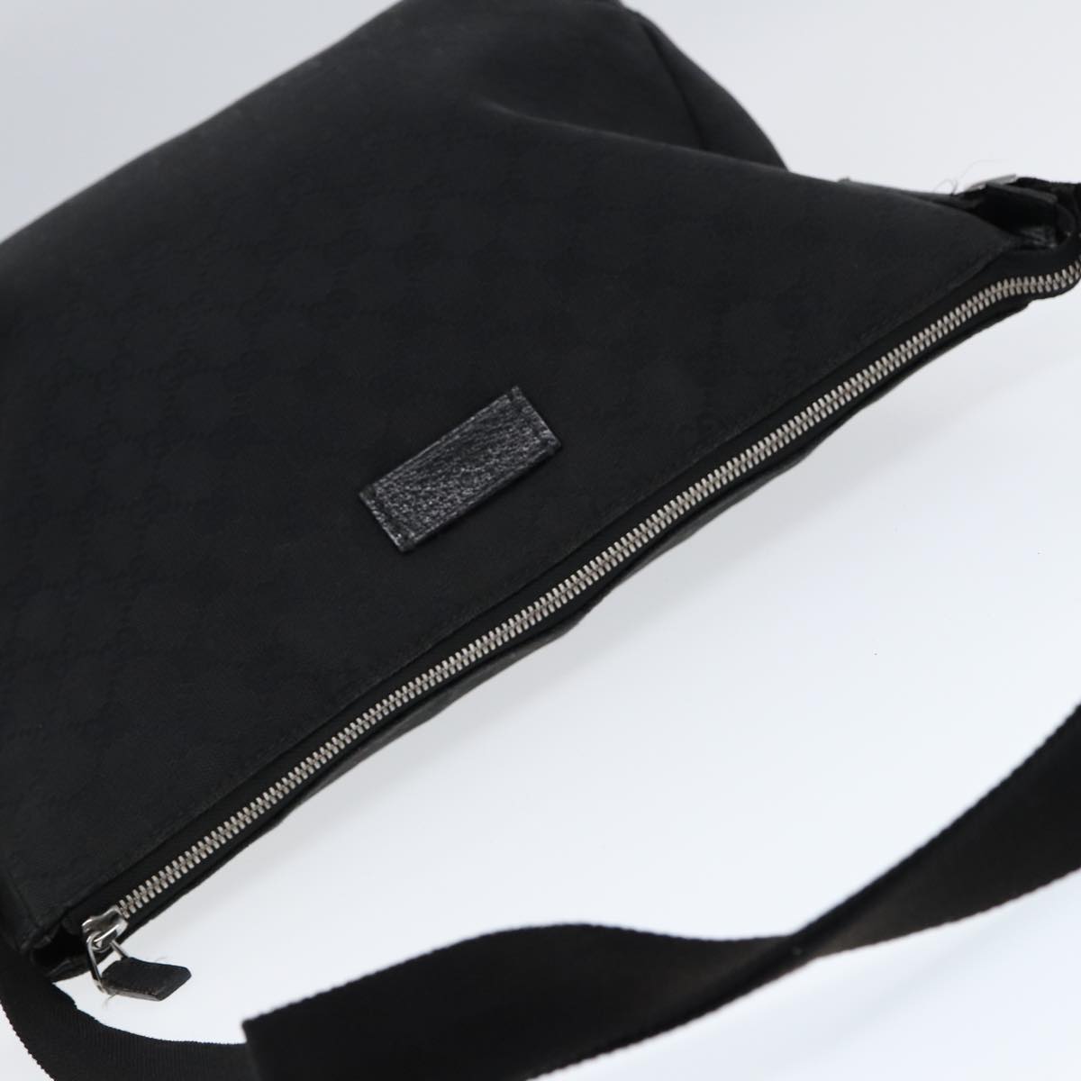 GUCCI GG Canvas Shoulder Bag Black Silver 110054 ep5541