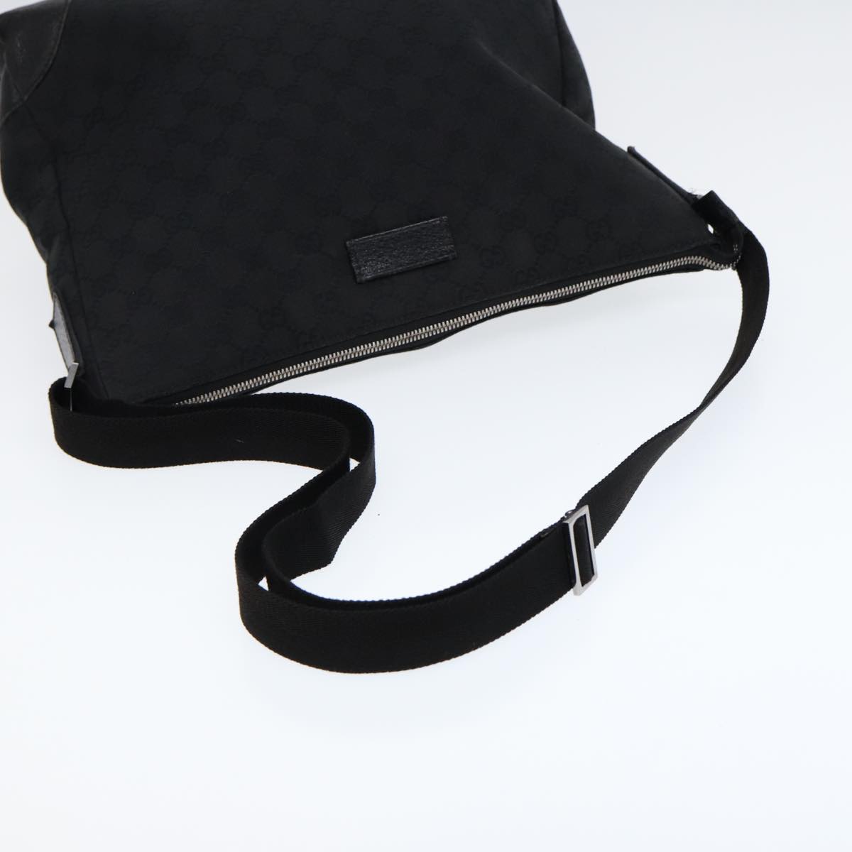 GUCCI GG Canvas Shoulder Bag Black Silver 110054 ep5541
