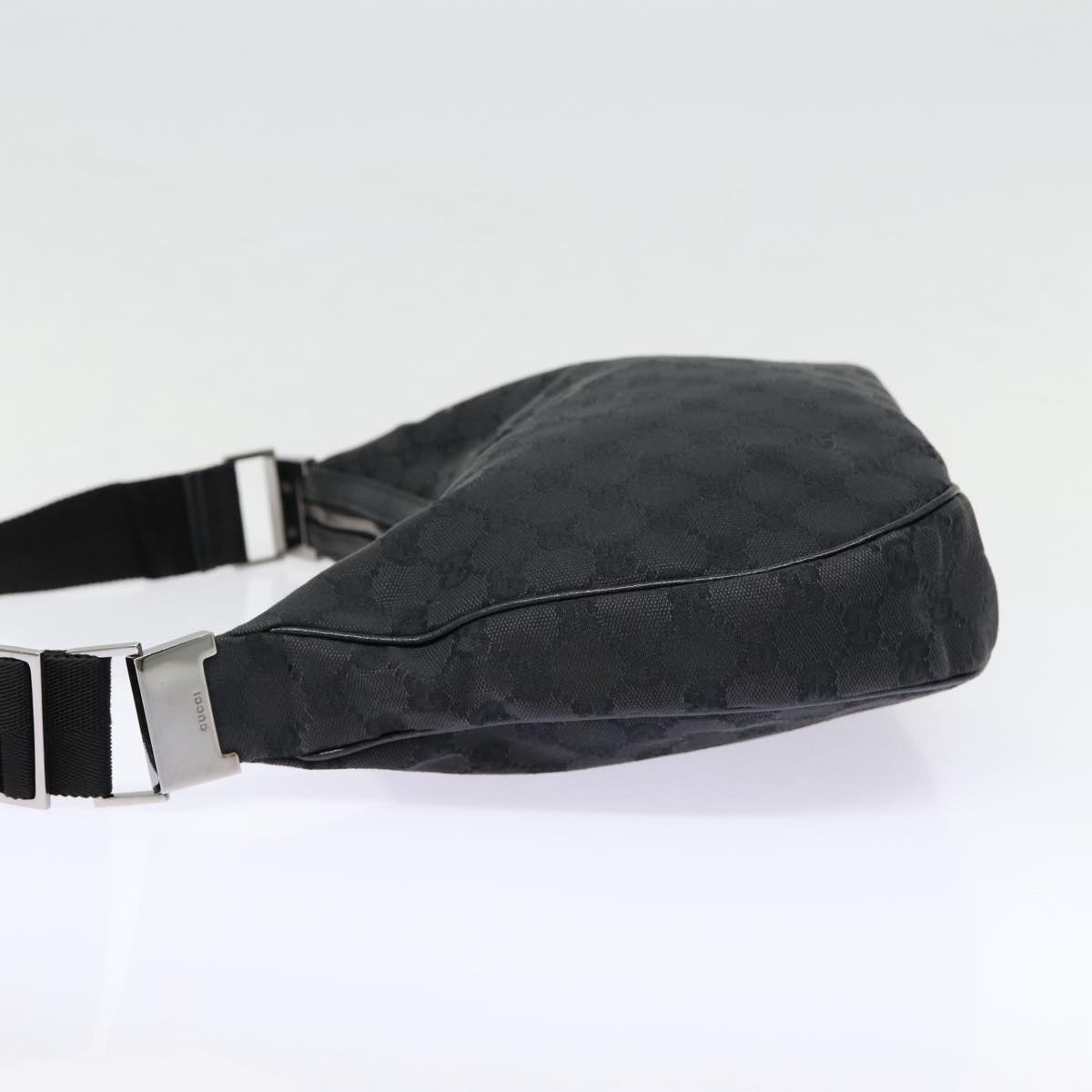 GUCCI GG Canvas Shoulder Bag Black Silver 122790 ep5580