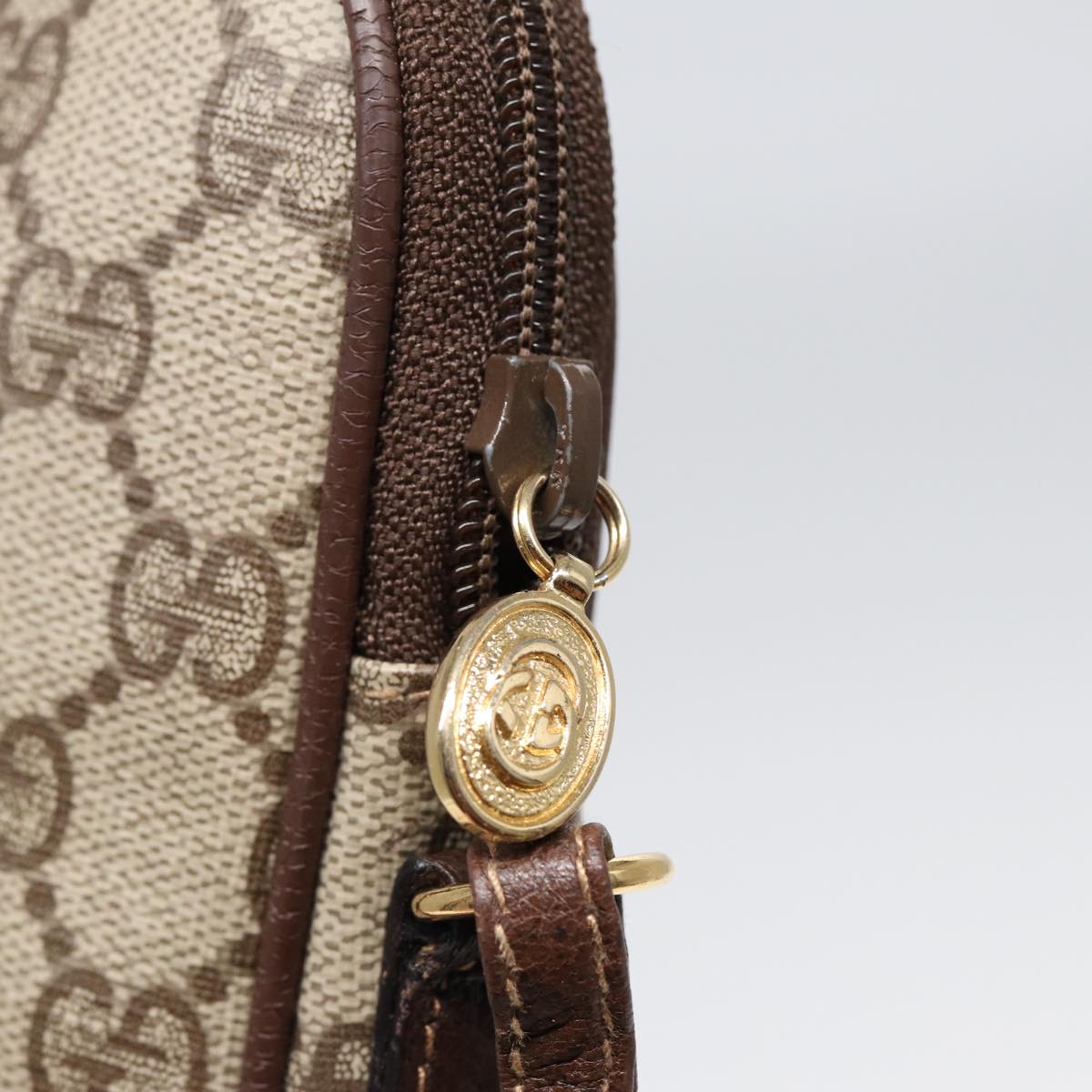 GUCCI GG Supreme Shoulder Bag PVC Leather Beige Gold ep5599