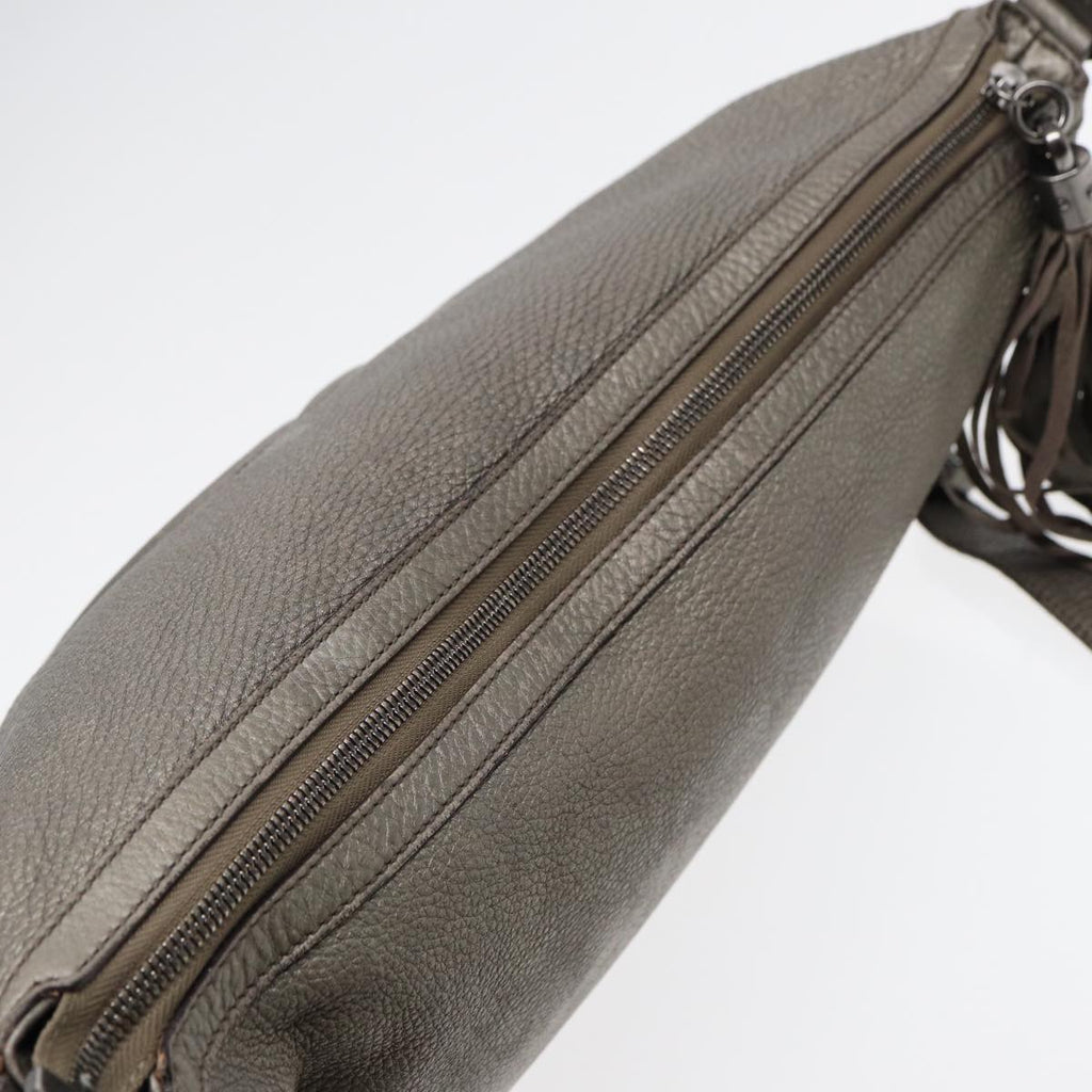 GUCCI Interlocking Shoulder Bag Leather Silver 295175 ep5653