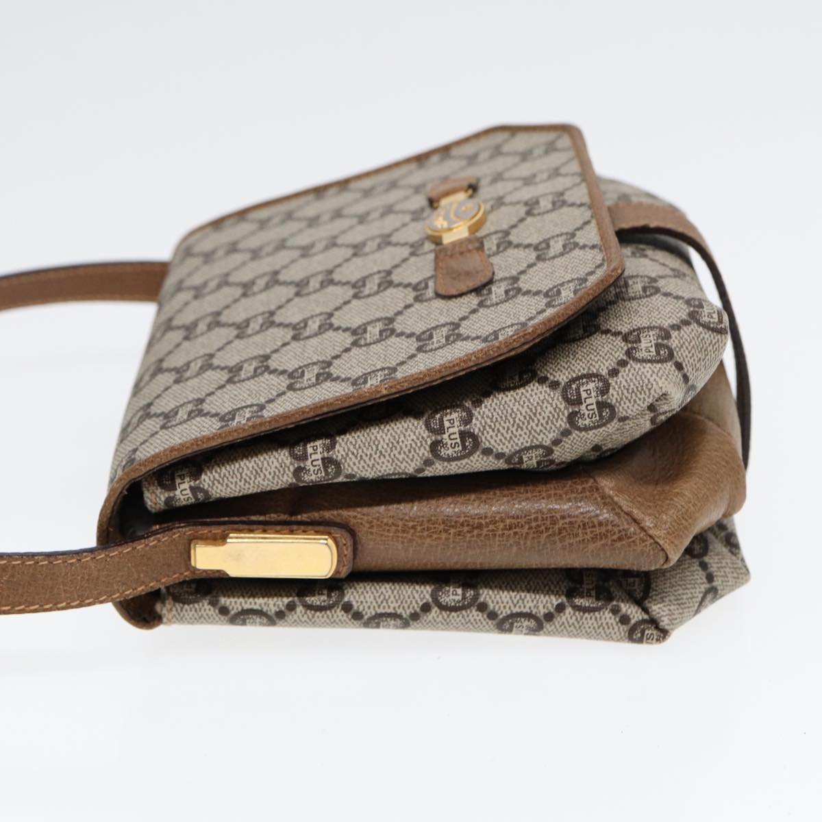 GUCCI GG Plus Supreme Shoulder Bag PVC Beige Gold ep5678